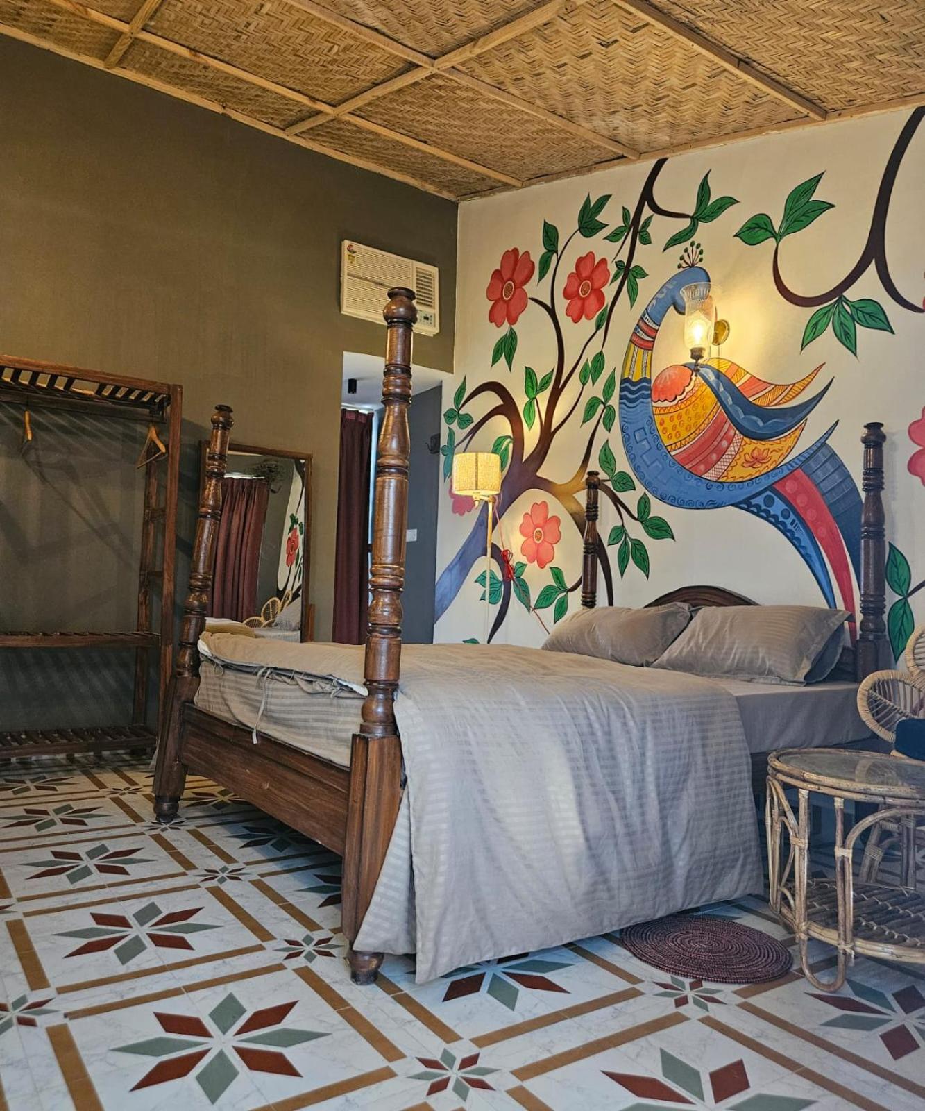 Queen Room with Balcony photo 3