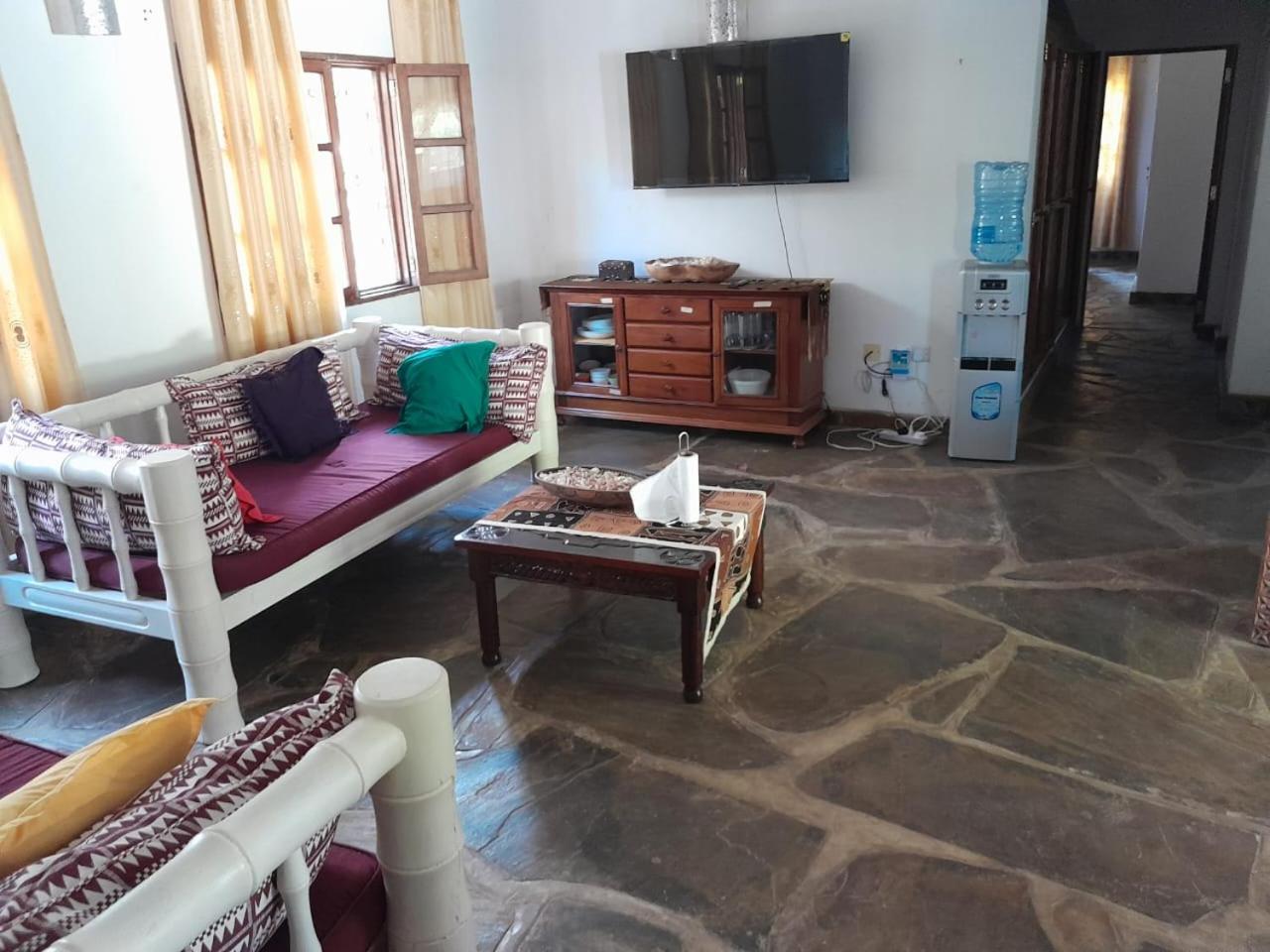 Three-Bedroom Villa photo 1