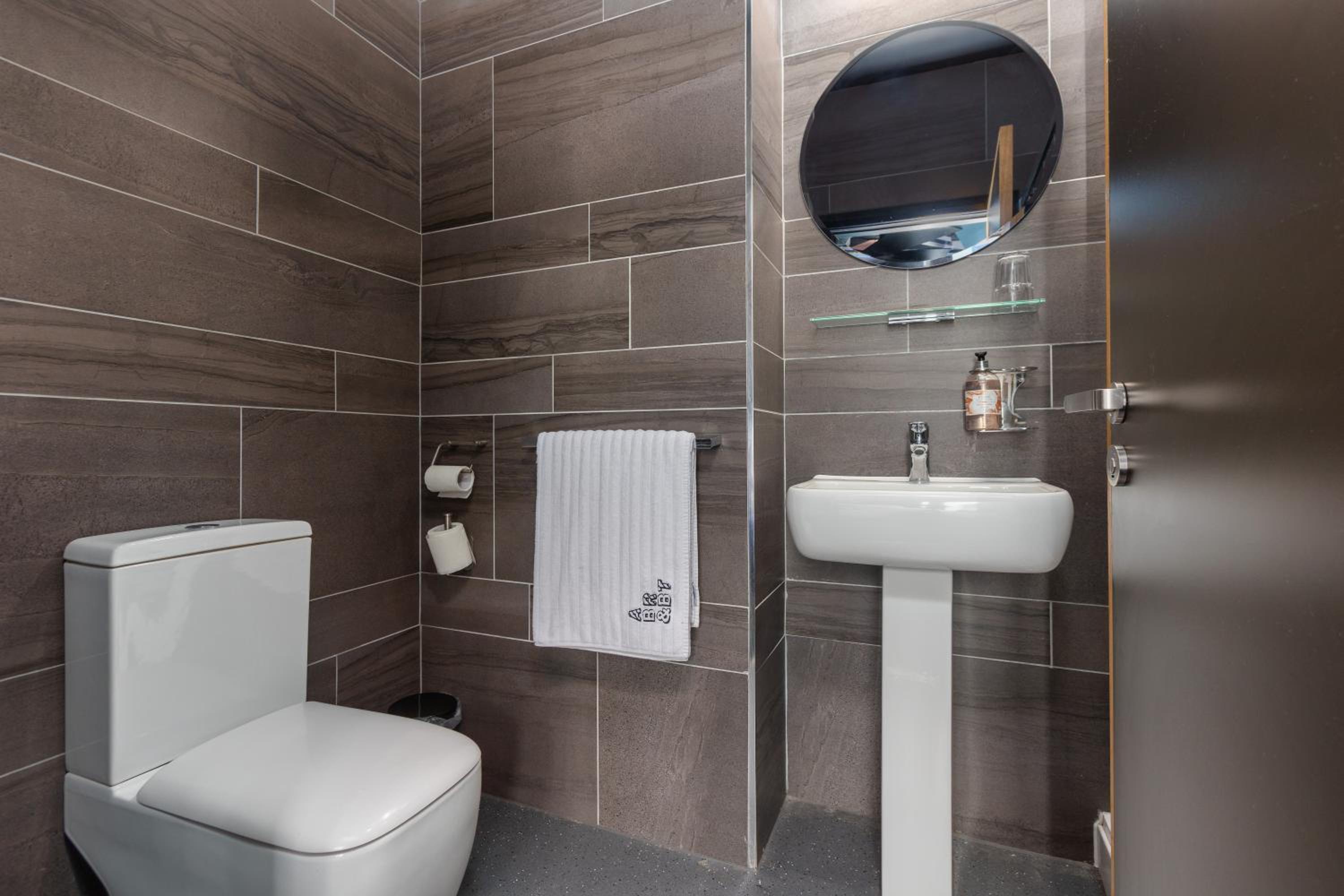 Deluxe Double Room with Sea View - Photo 5