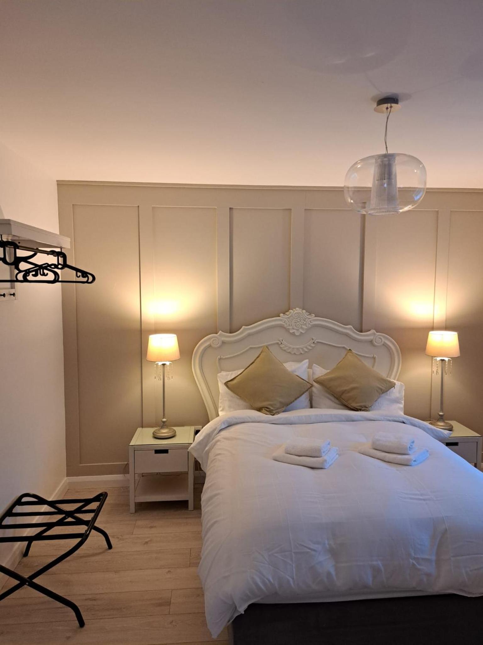 Three-Bedroom House photo 1