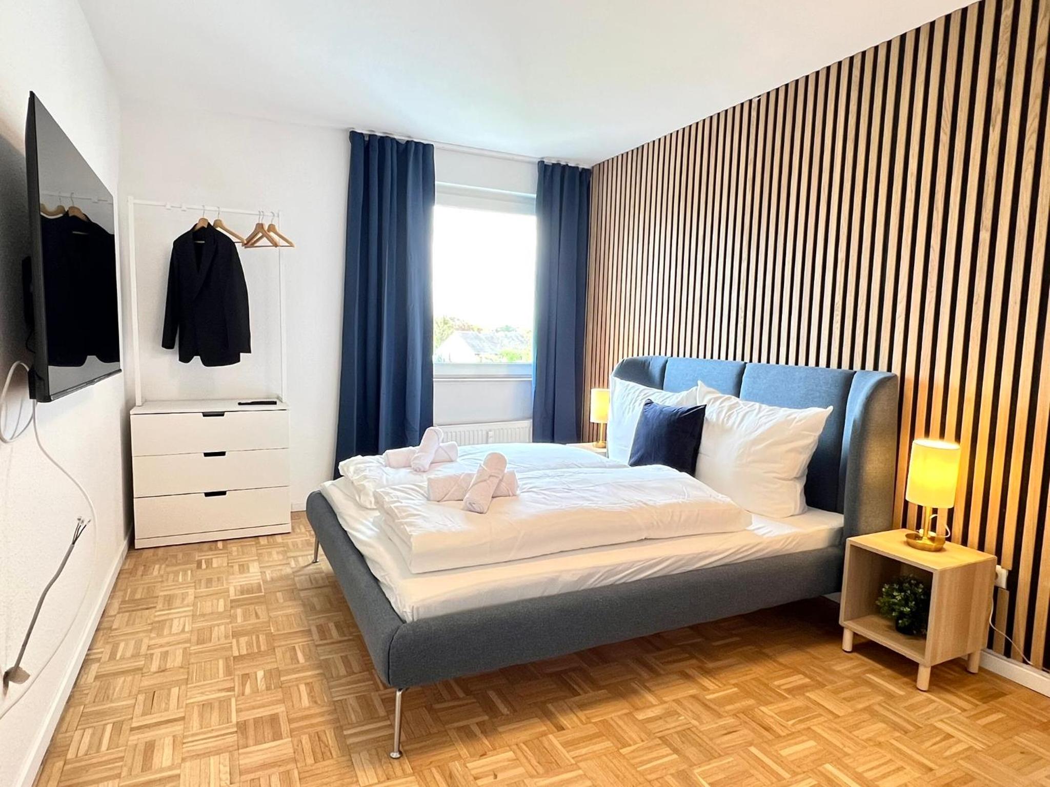 One-Bedroom Apartment photo 1