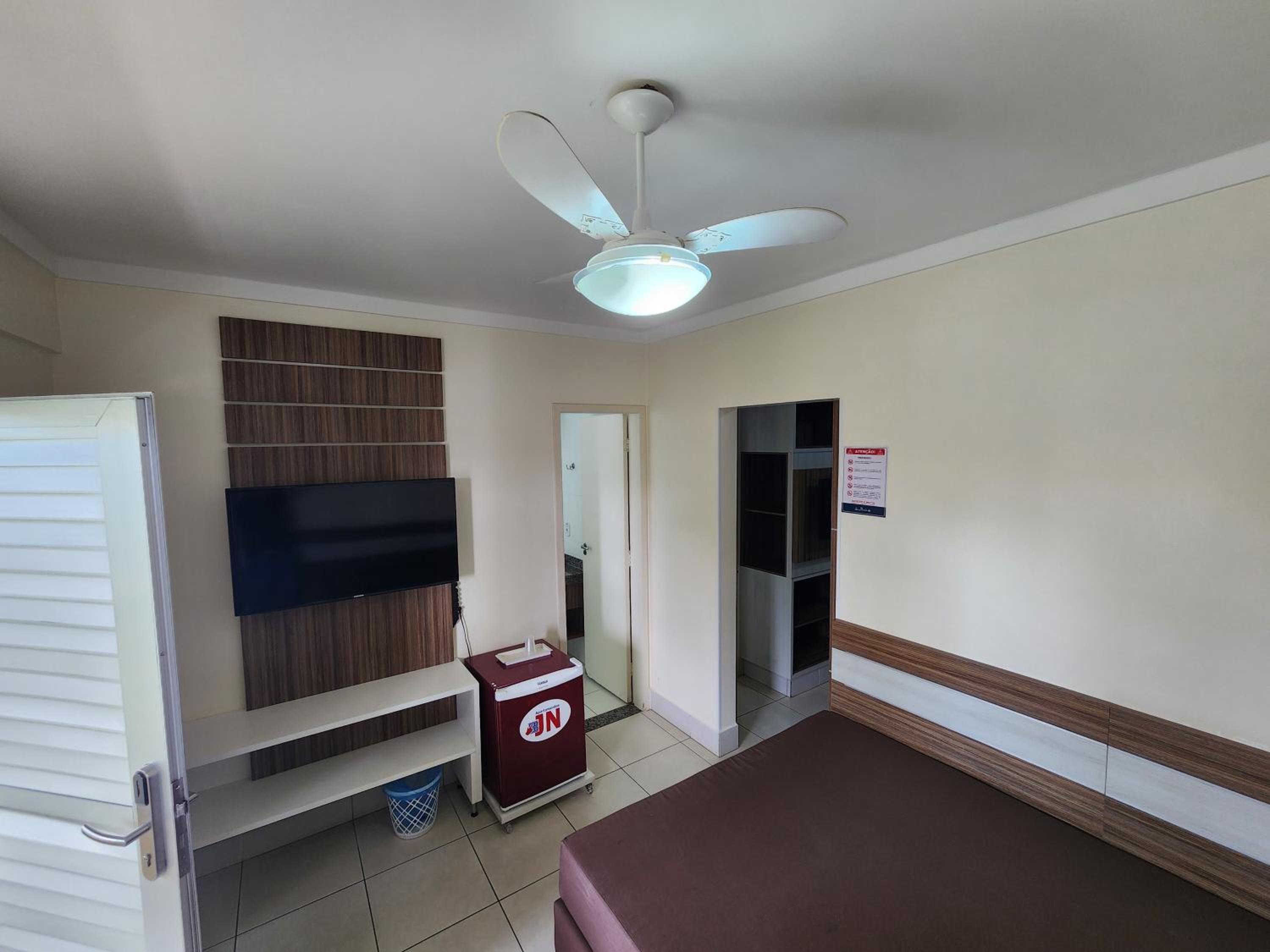 Standard Family Room photo 1