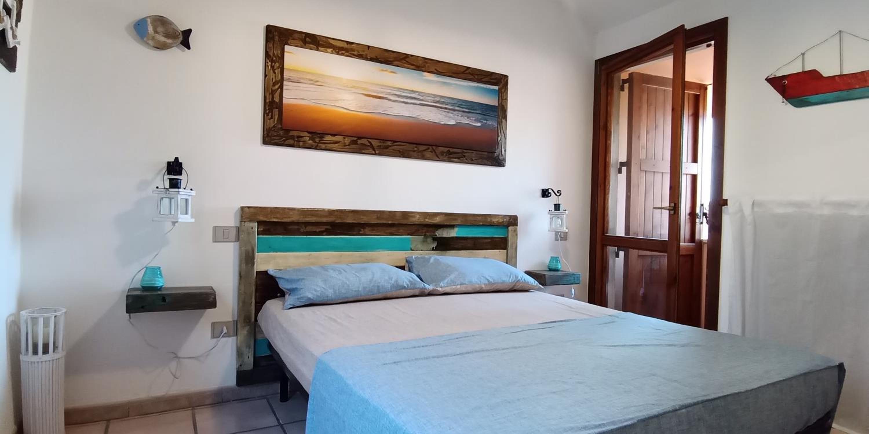 One-Bedroom House photo 1