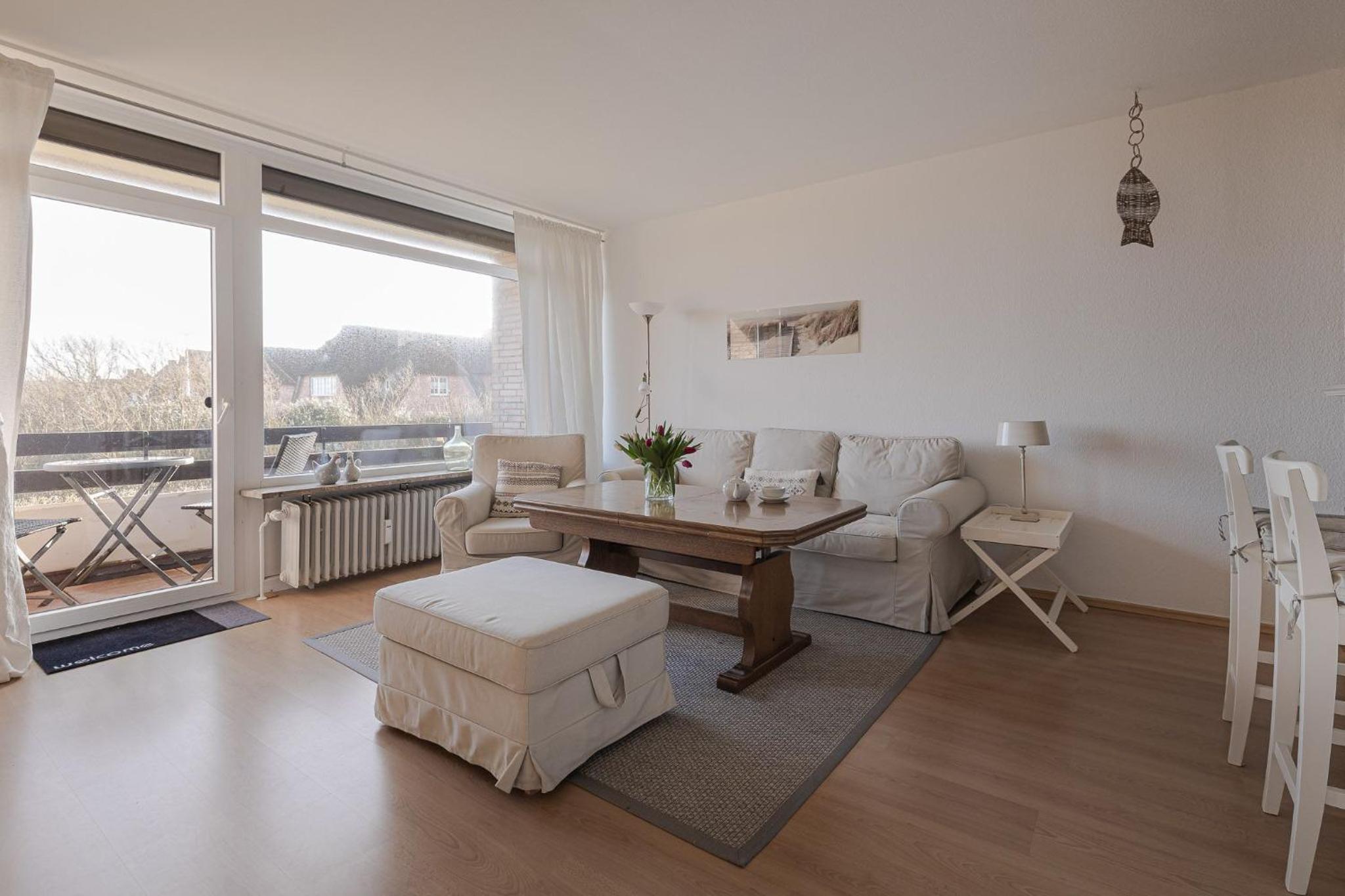 Two-Bedroom Apartment with Balcony photo 1