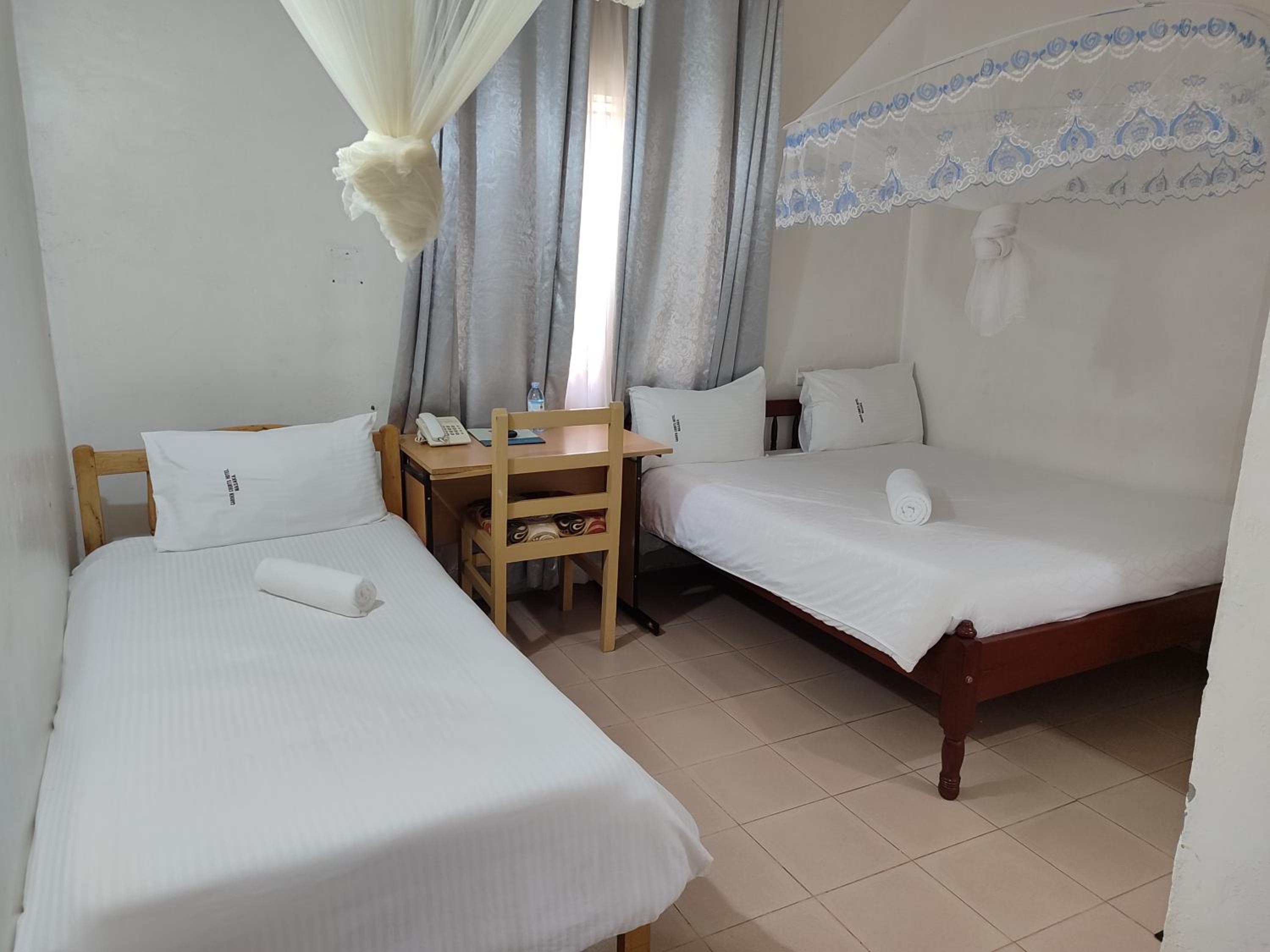 Budget Twin Room photo 1