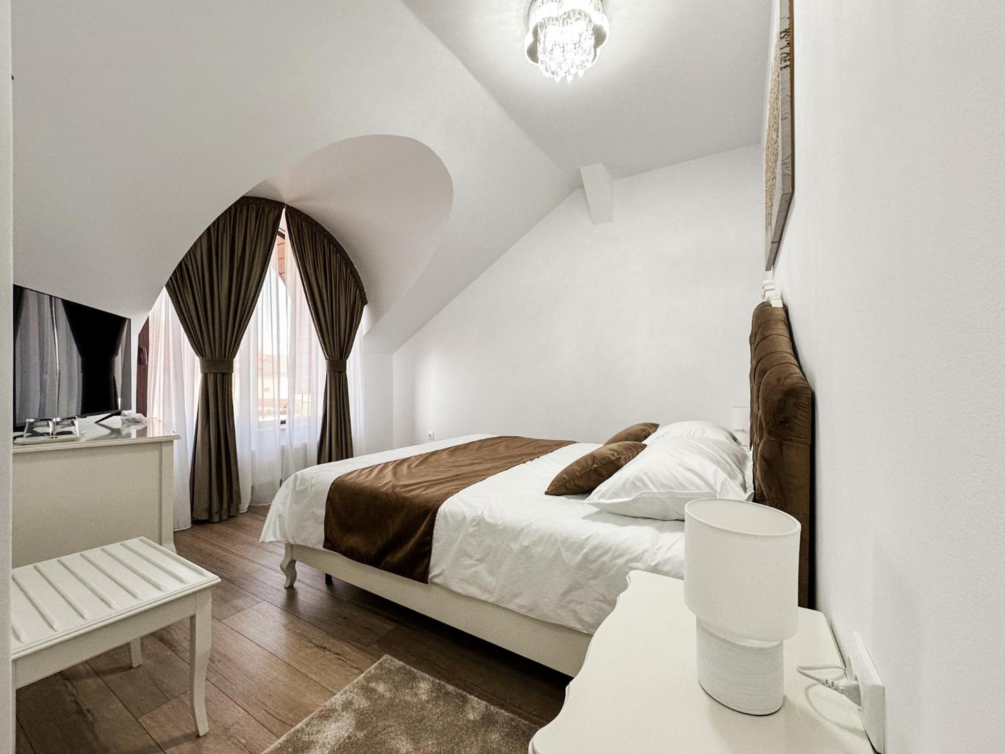 Double Room with Balcony photo 2