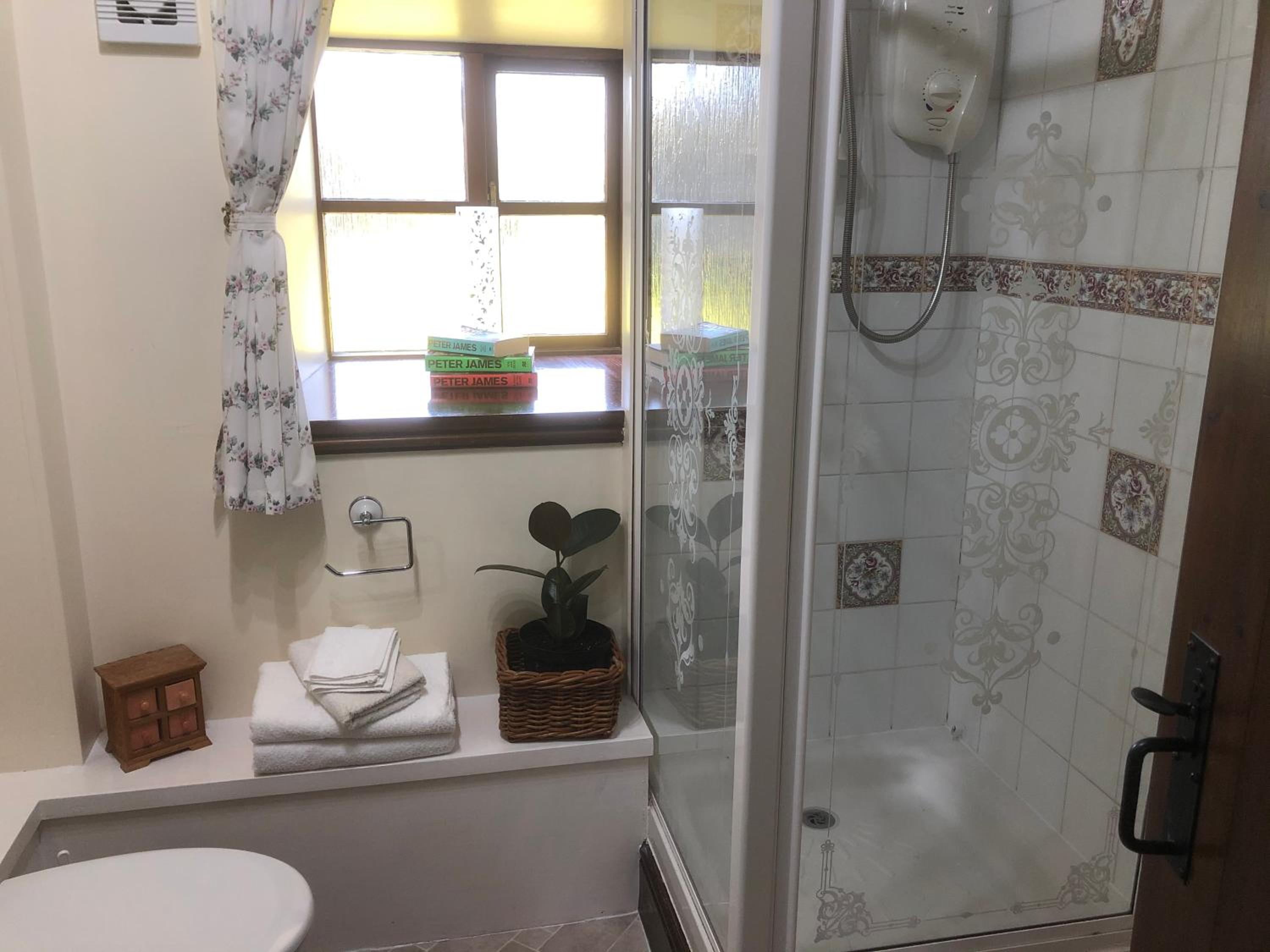 Superior Triple Room photo 3
