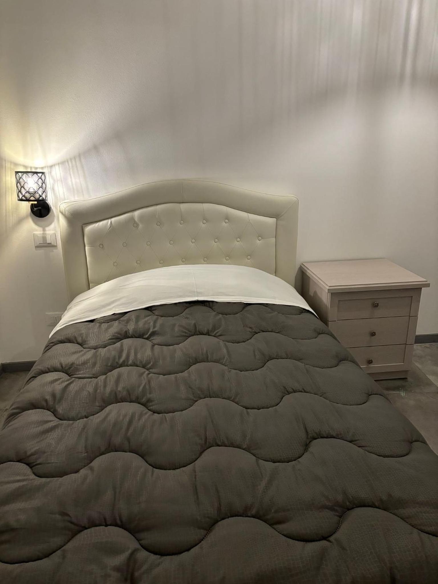 Large Single Room