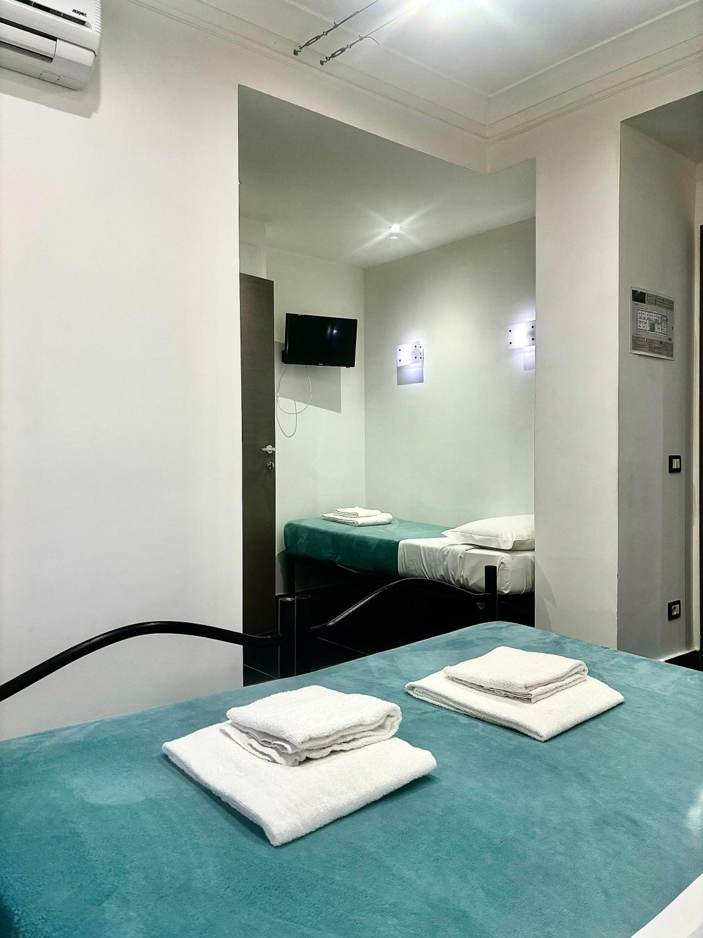 Budget Triple Room photo 1