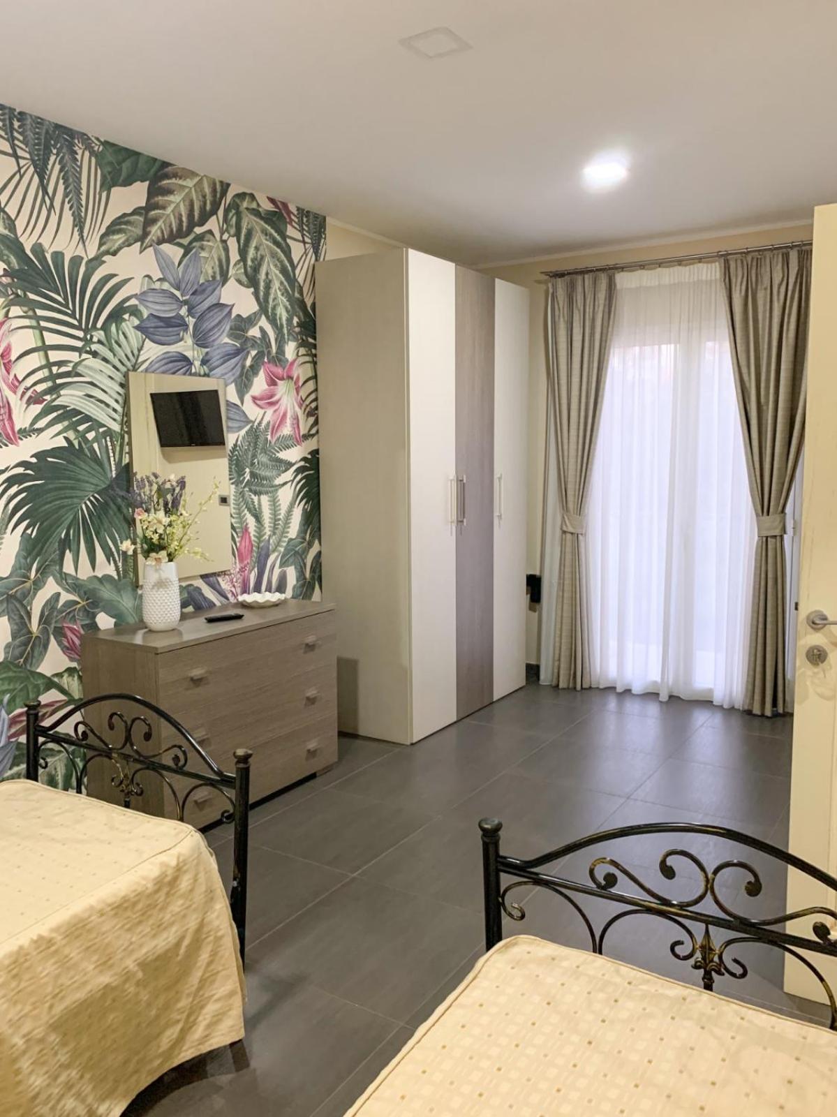 Double Or Twin Room photo 3