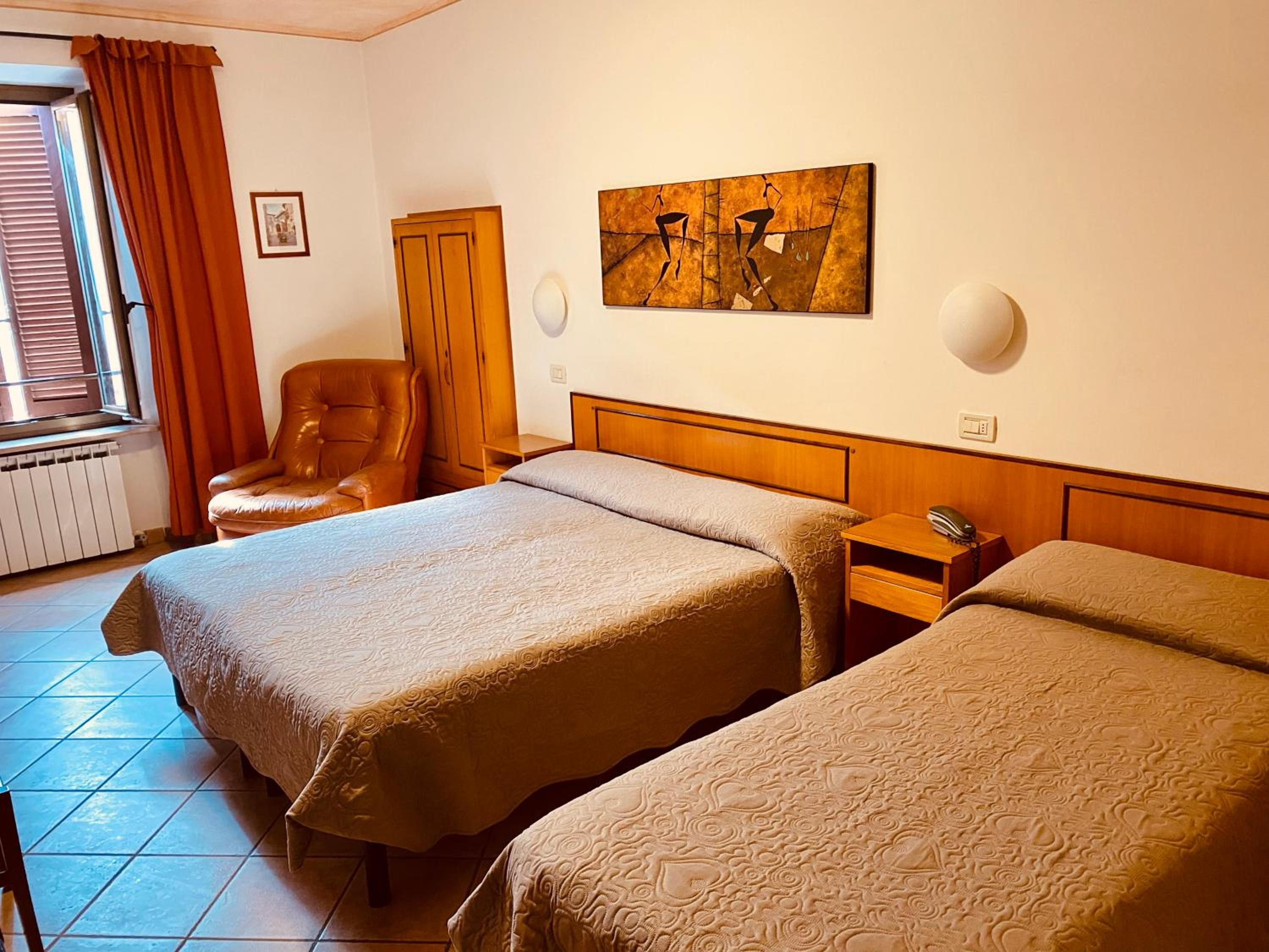 Double or Twin Room photo 1