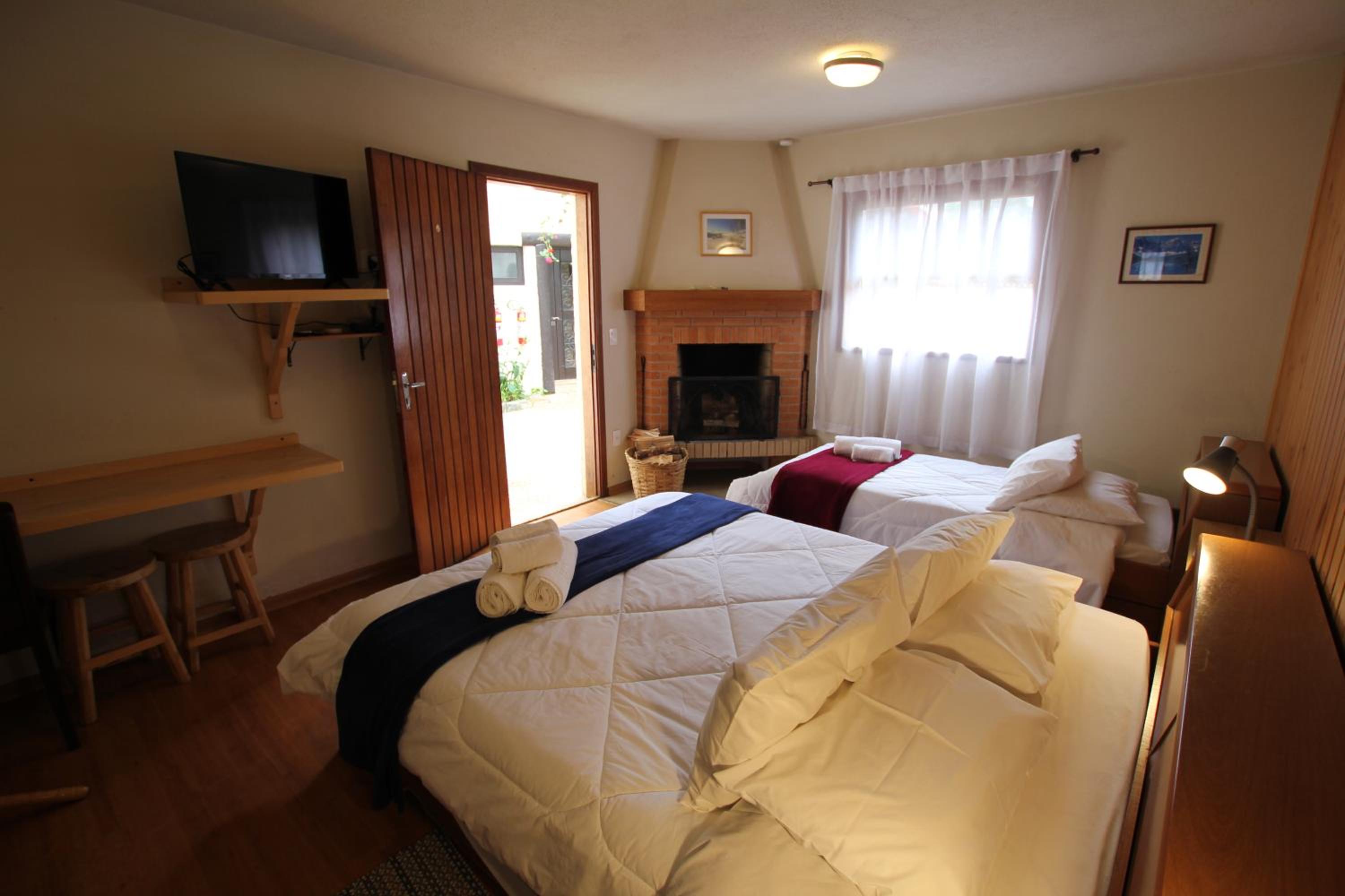 Triple Room With Fireplace photo 2