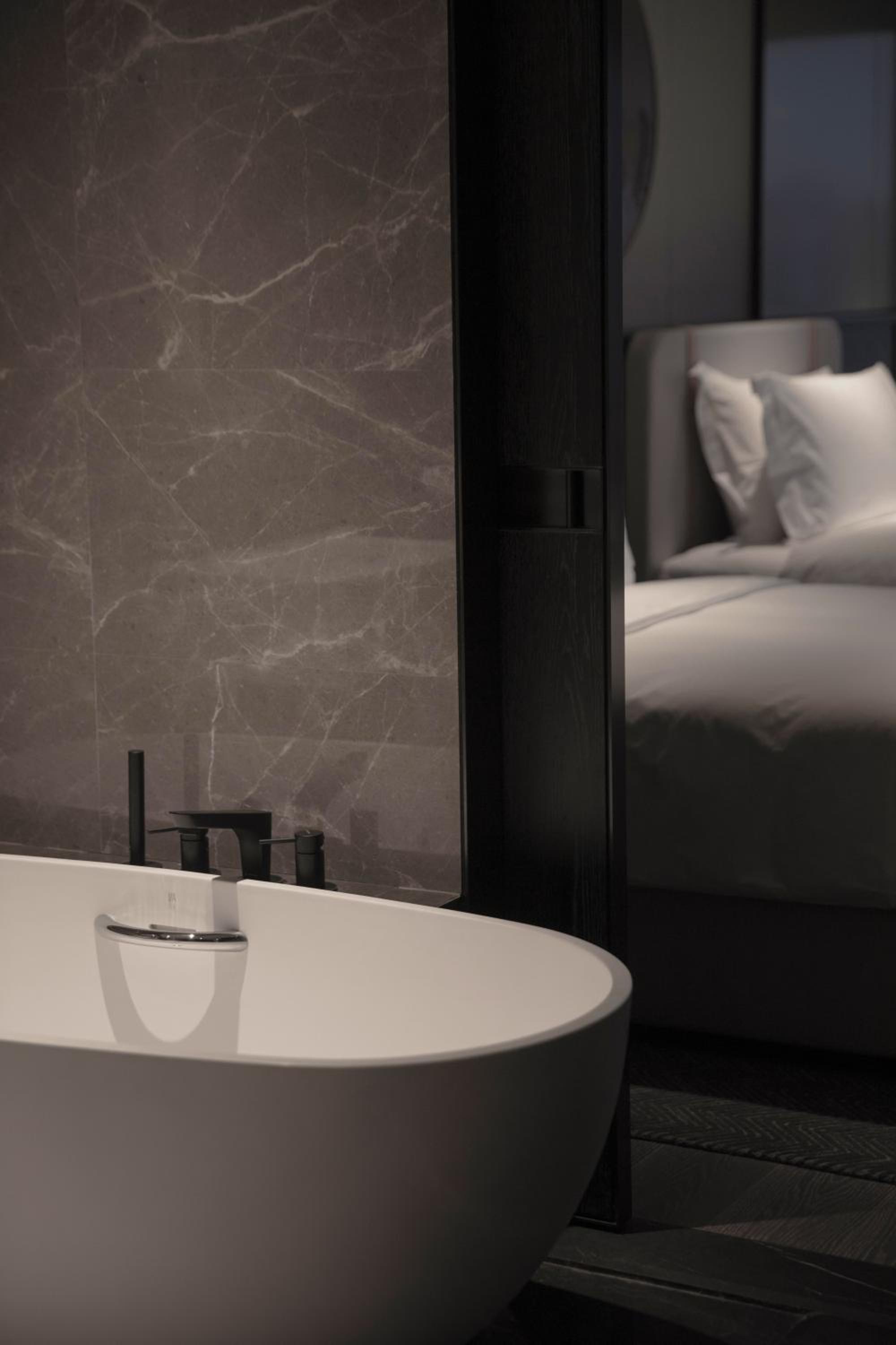 Premium Super King Room - Lounge Access