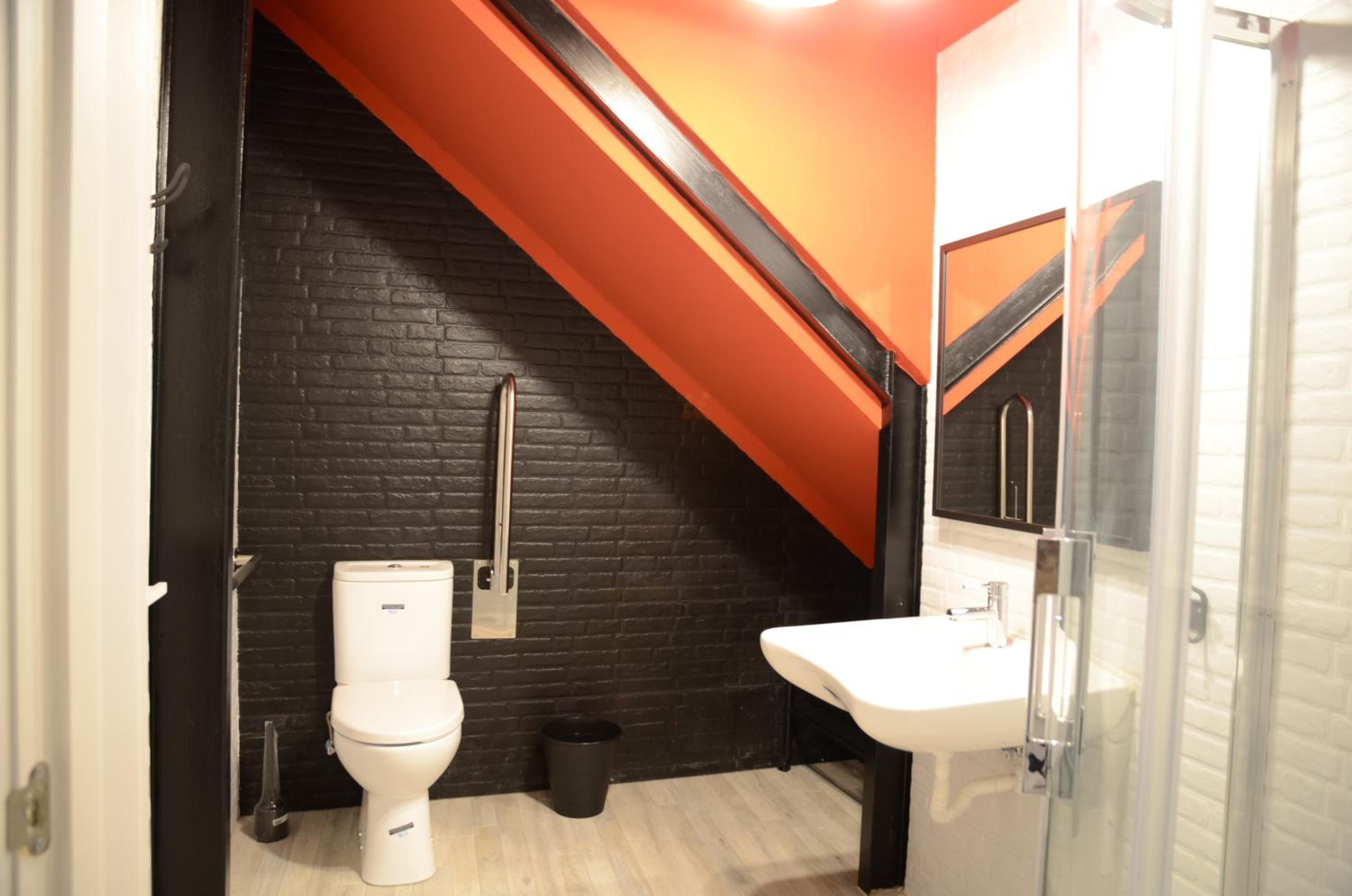 Apartment - Photo 37