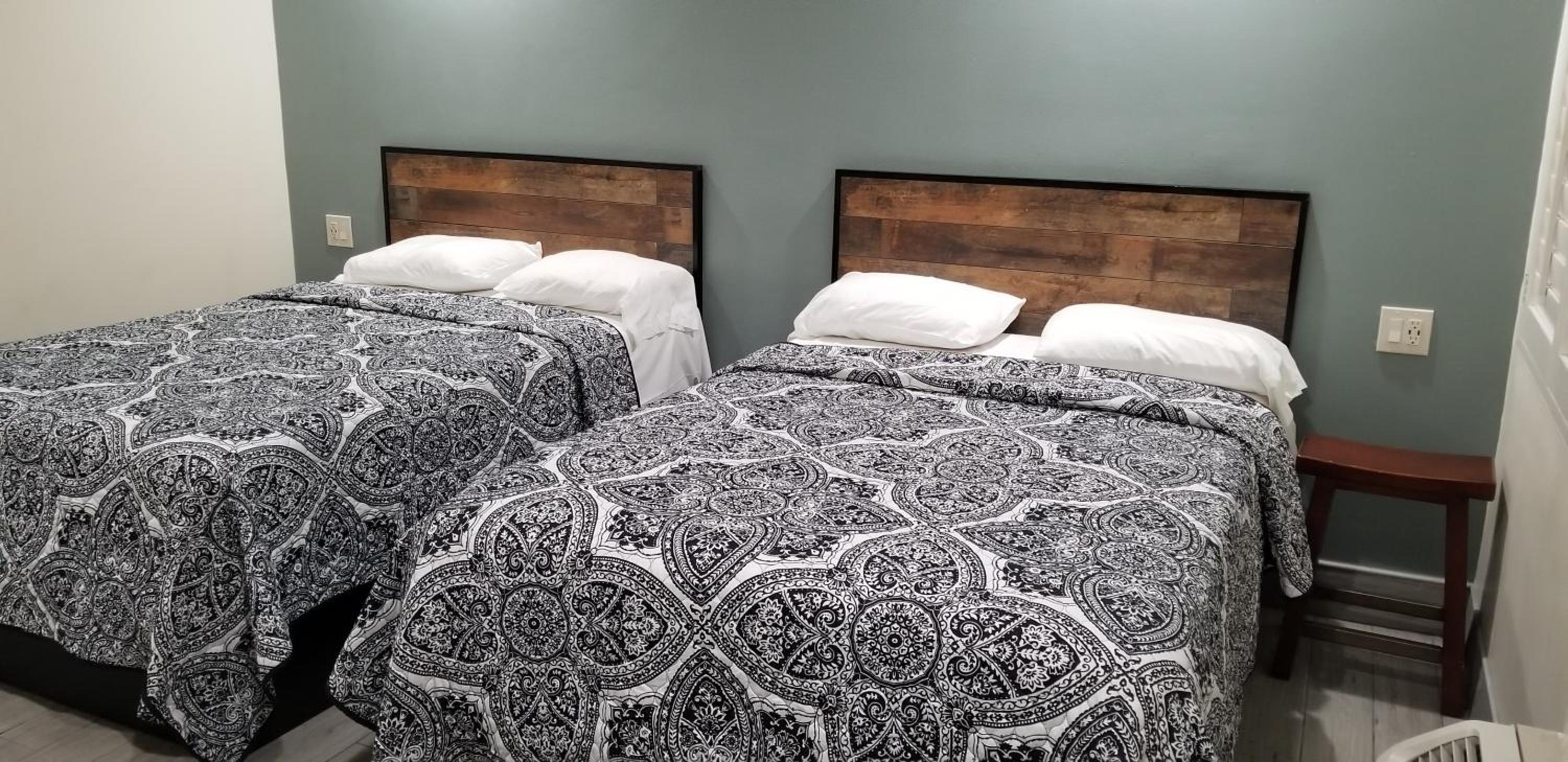 Double Room with Two Double Beds photo 1