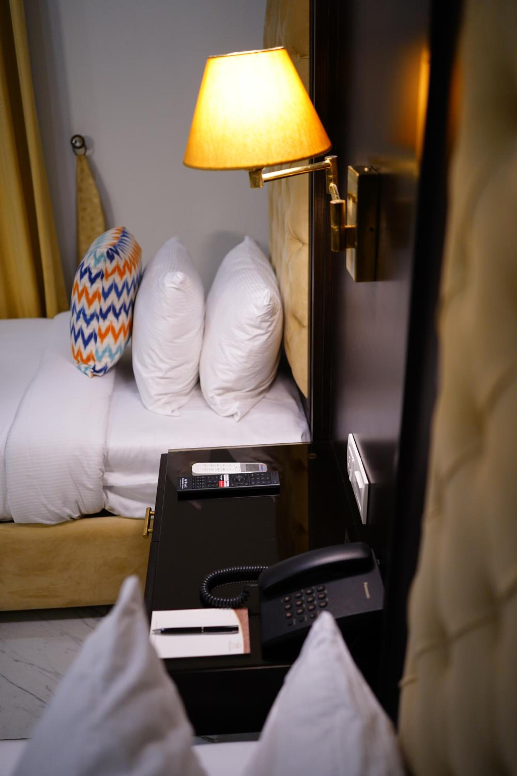 Deluxe Twin Room - Photo 4