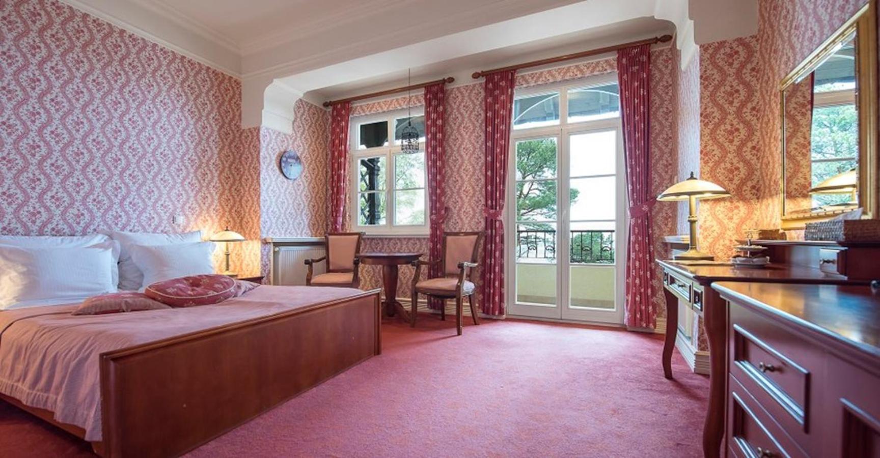Double Room with Balcony and Sea View photo 3