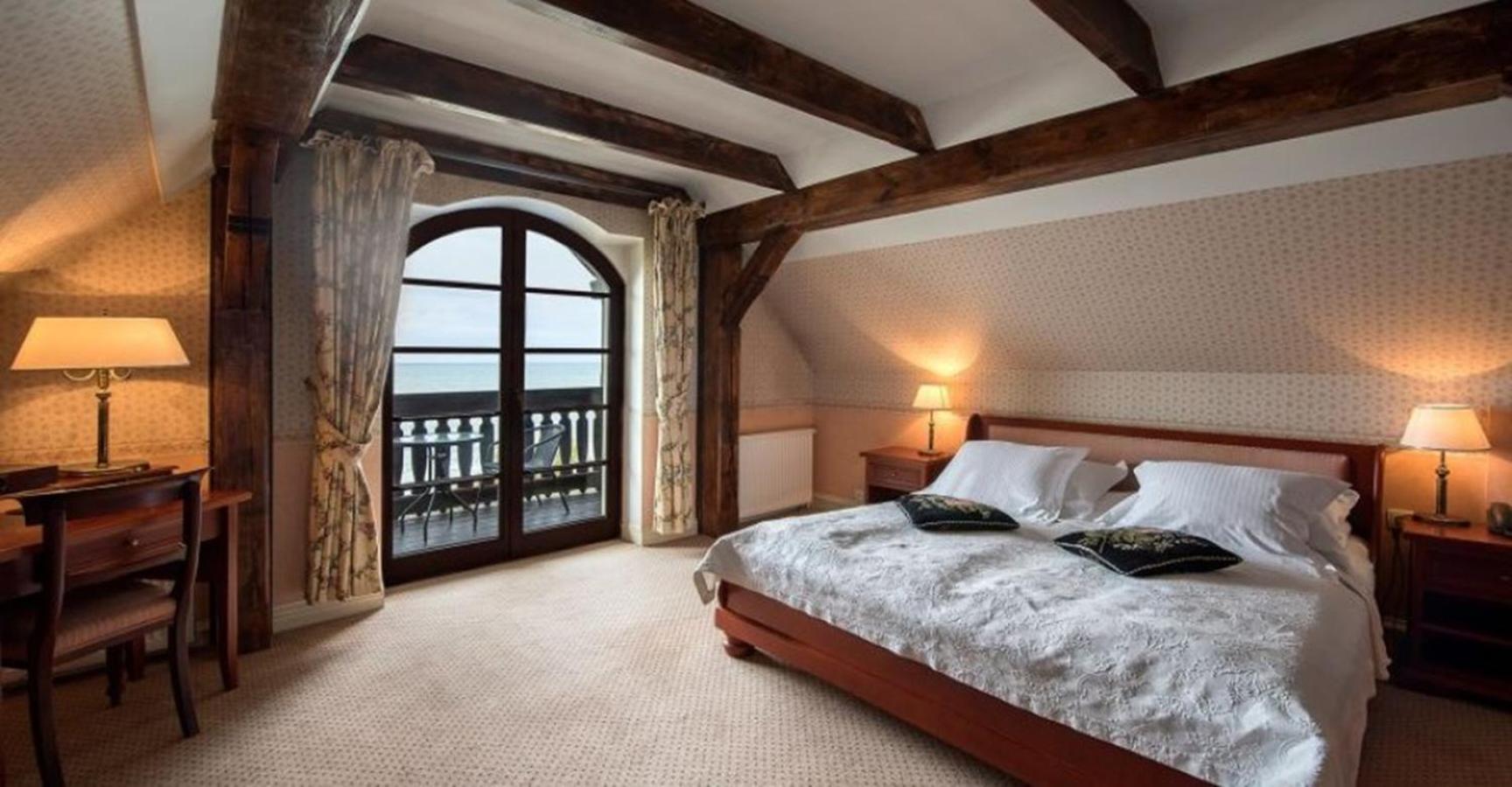 Double Room with Balcony and Sea View photo 2