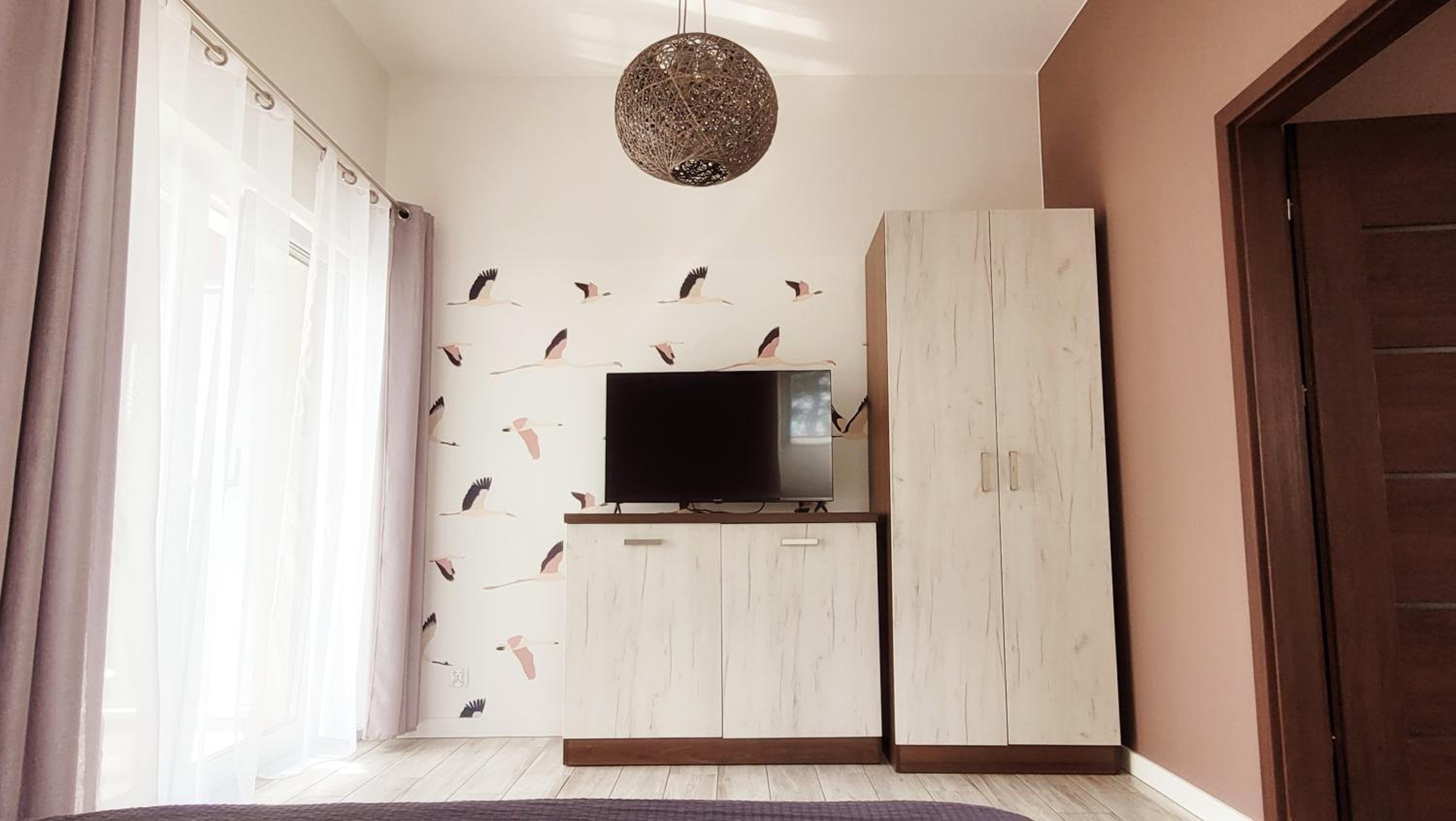 One-Bedroom House photo 1