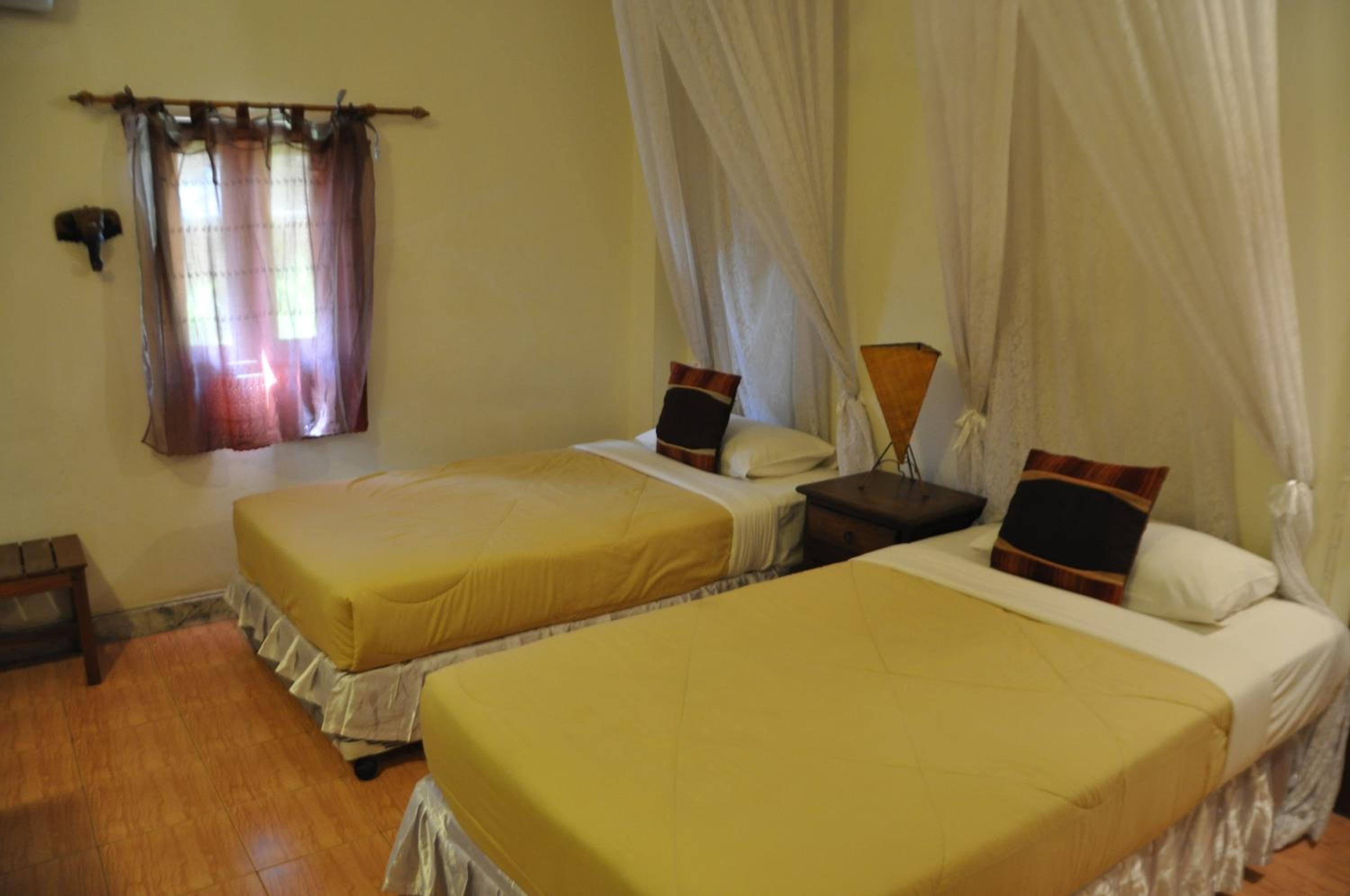 Standard Twin Room (No Extra Bed) photo 3