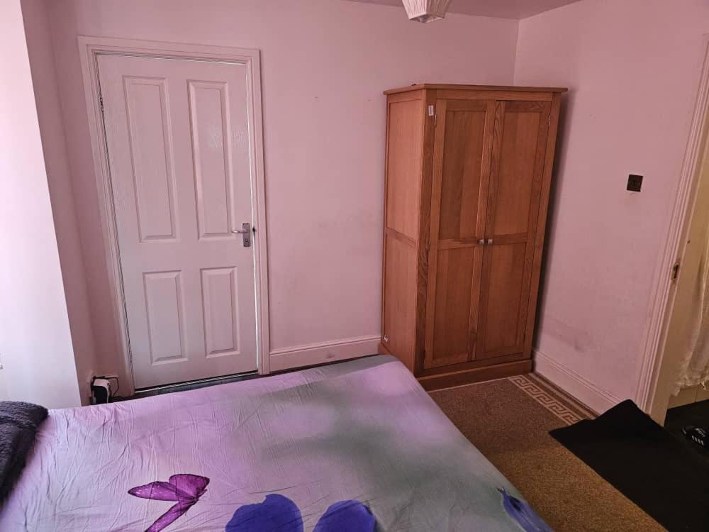 Double Room with Private Bathroom photo 1