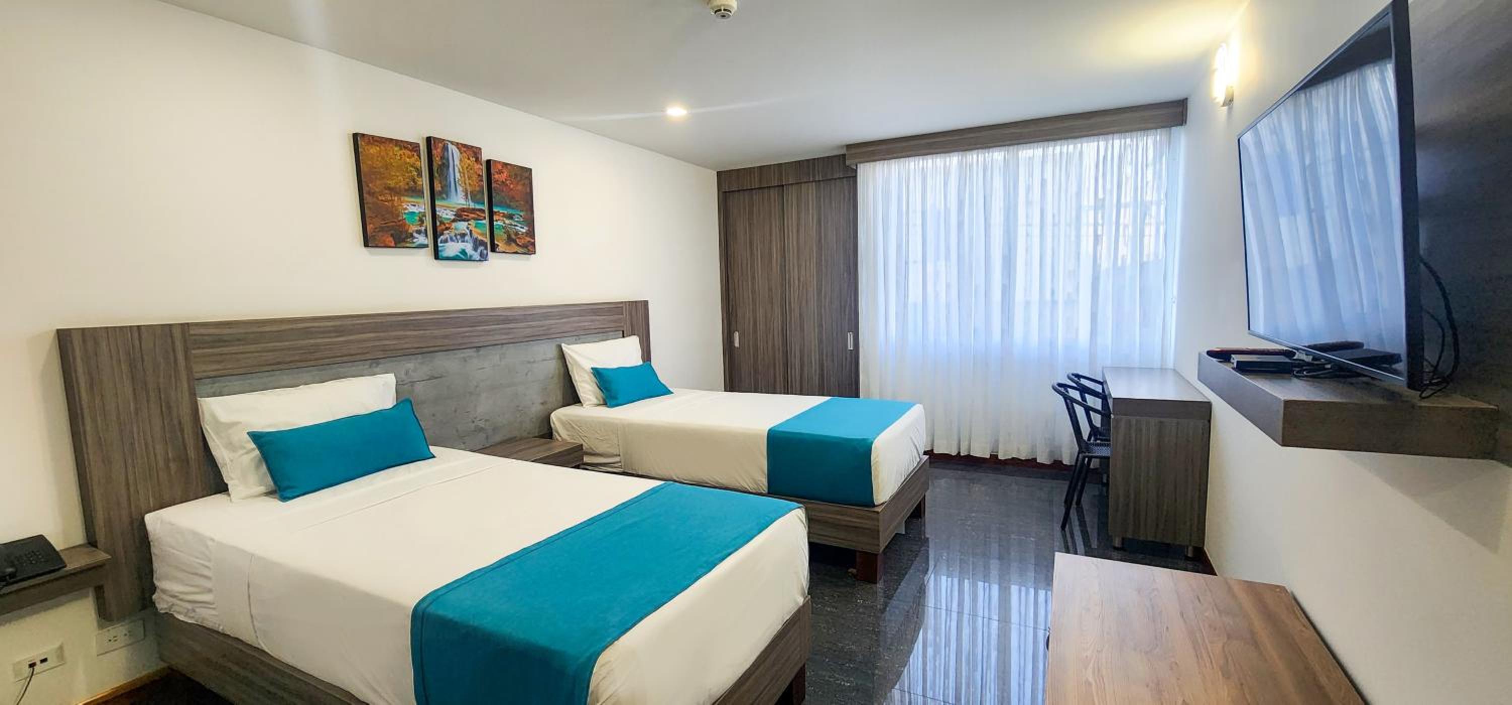 Twin Room - Photo 1