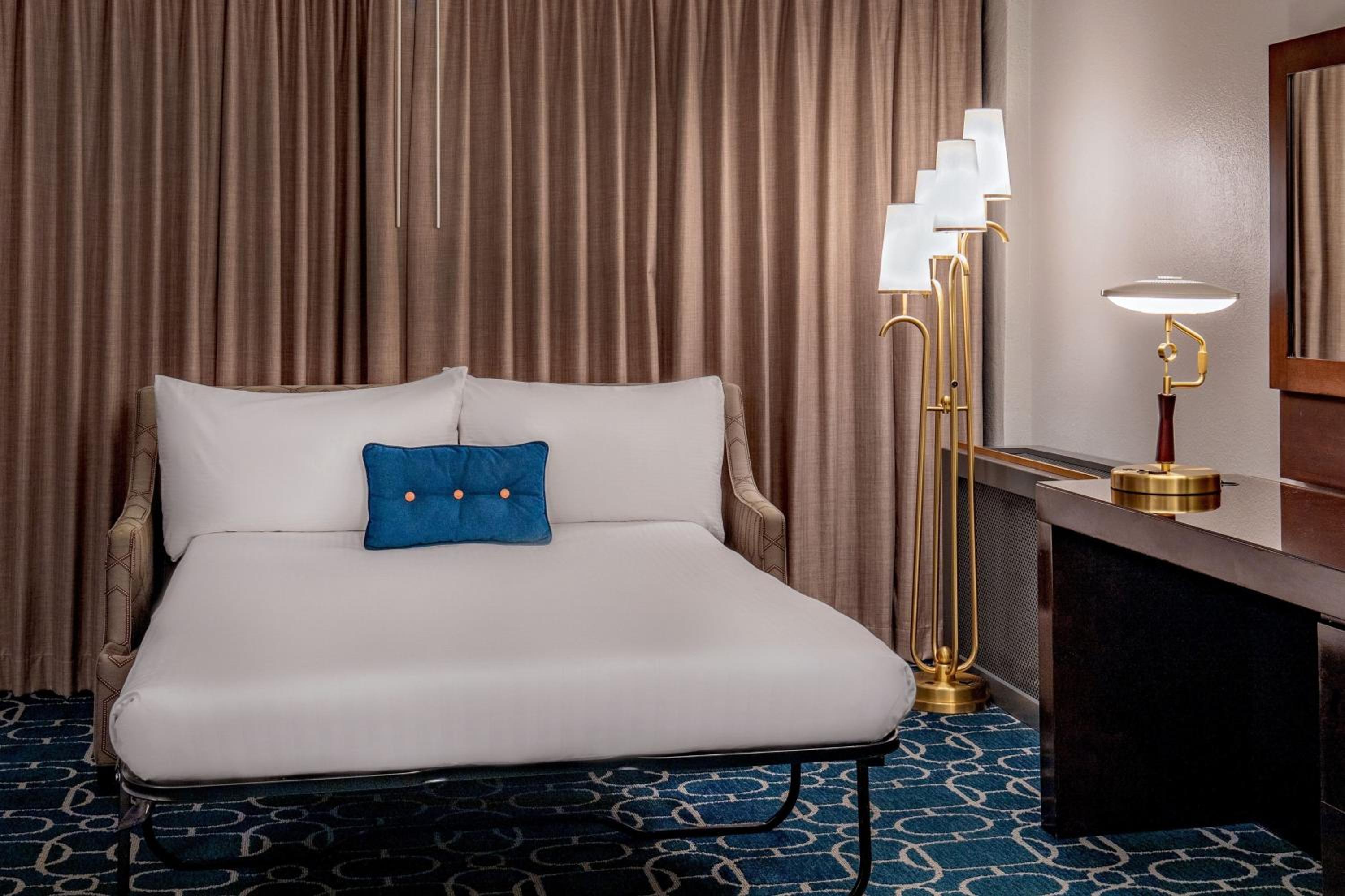 Superior King Room - Photo 6