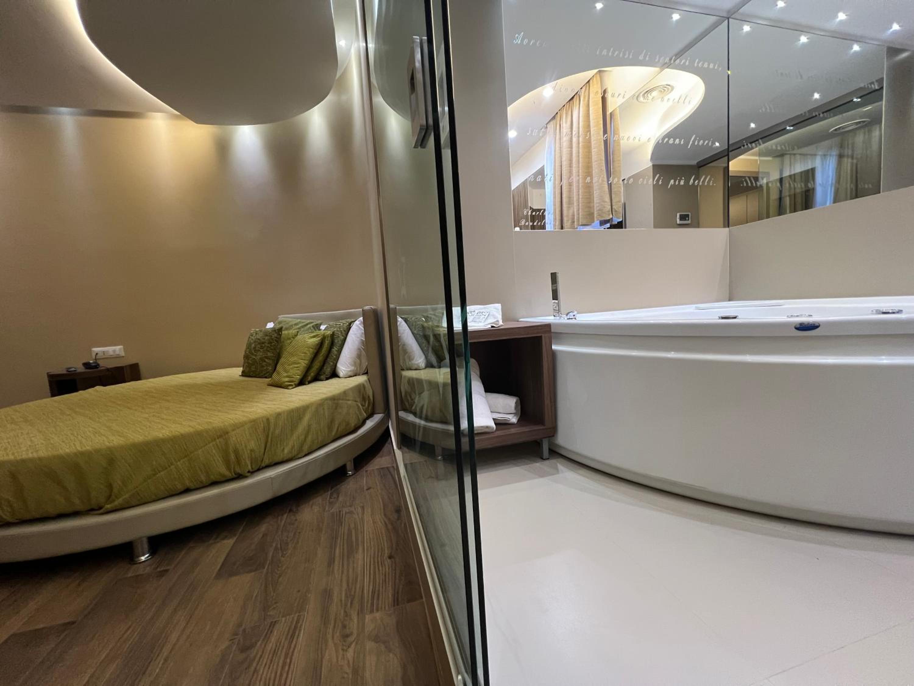 Royal Suite - Photo 38