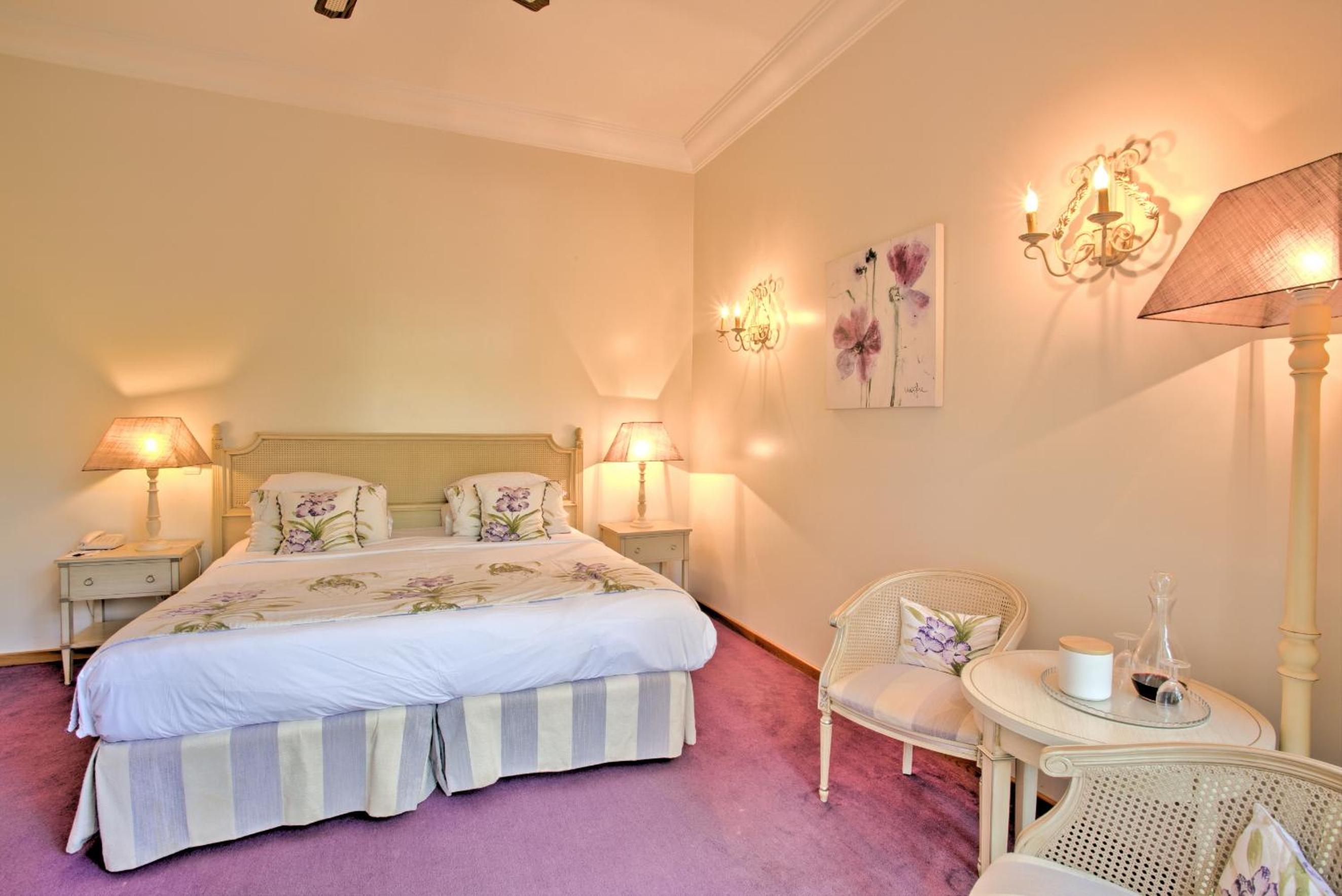 Deluxe Double Room - Photo 18