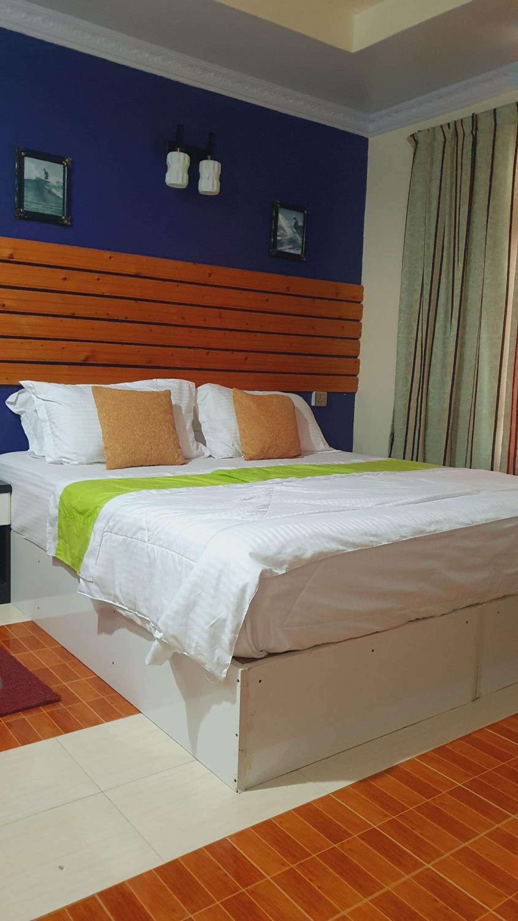 Double Room - Photo 8
