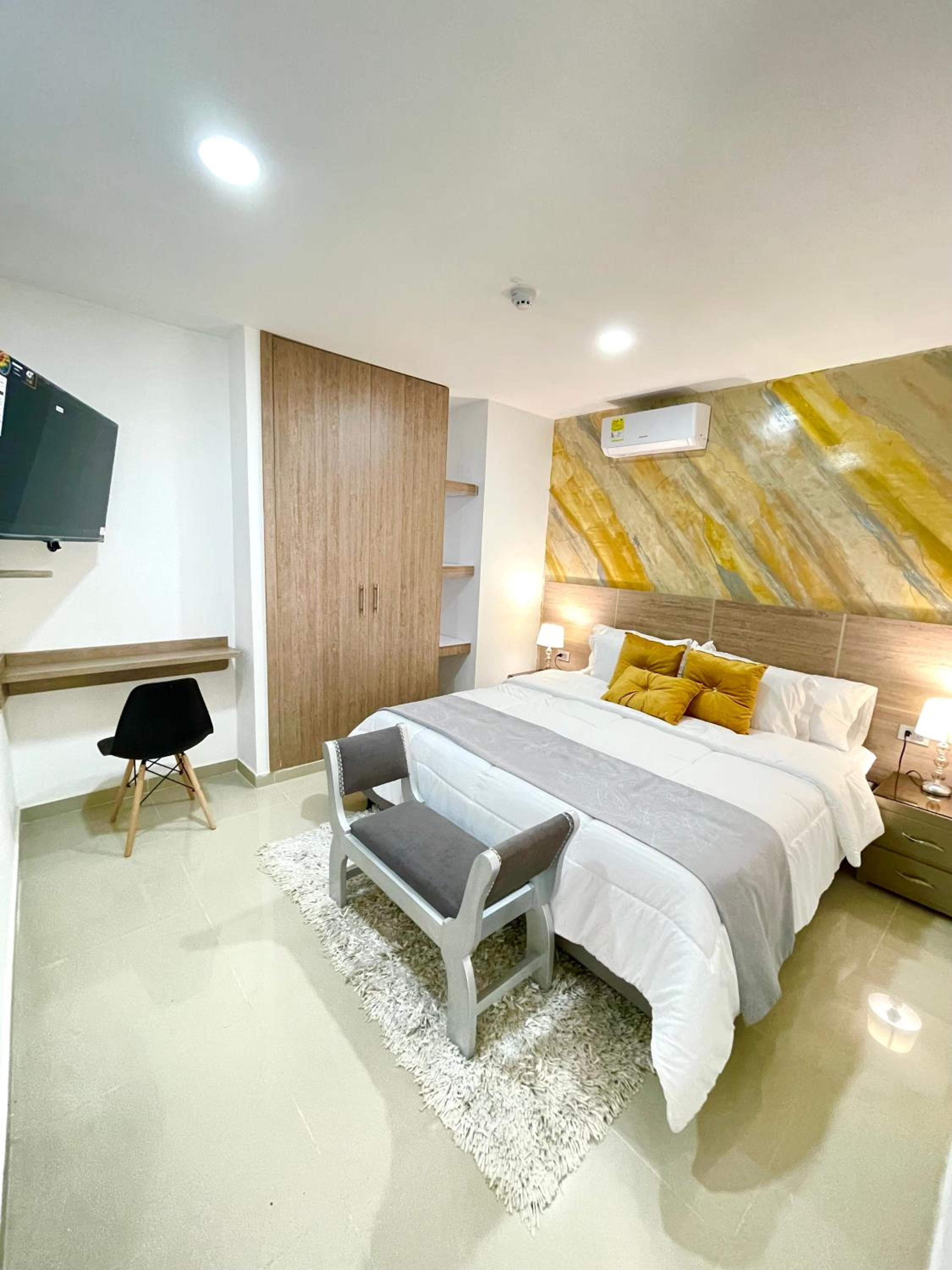 Deluxe Double Room photo 2