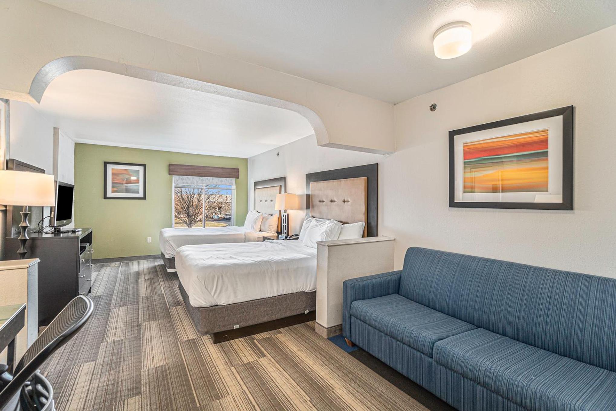 2 Queen Beds-1 Bedroom Suite-non Smoking - Photo 1