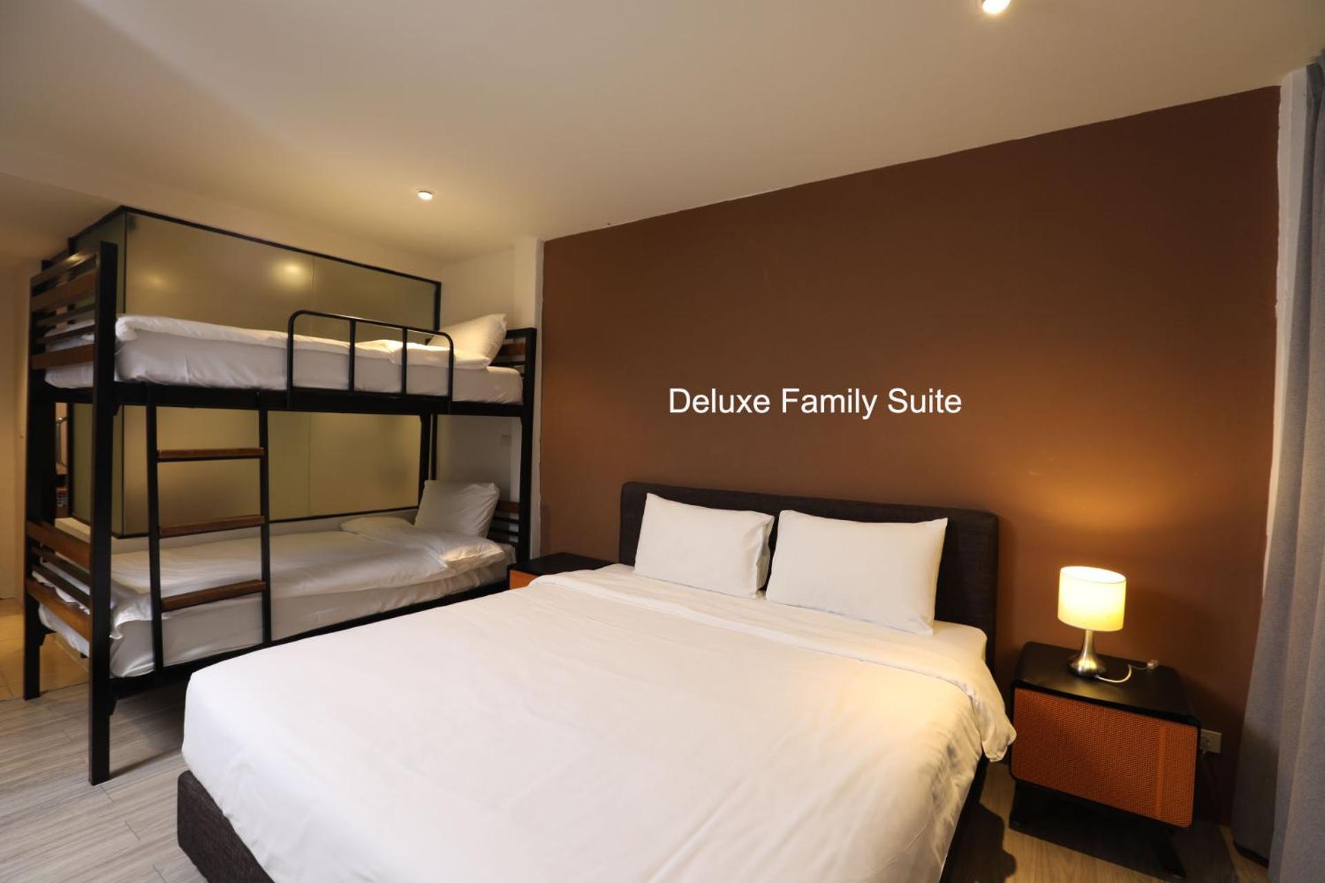 Deluxe Family Suite photo 1