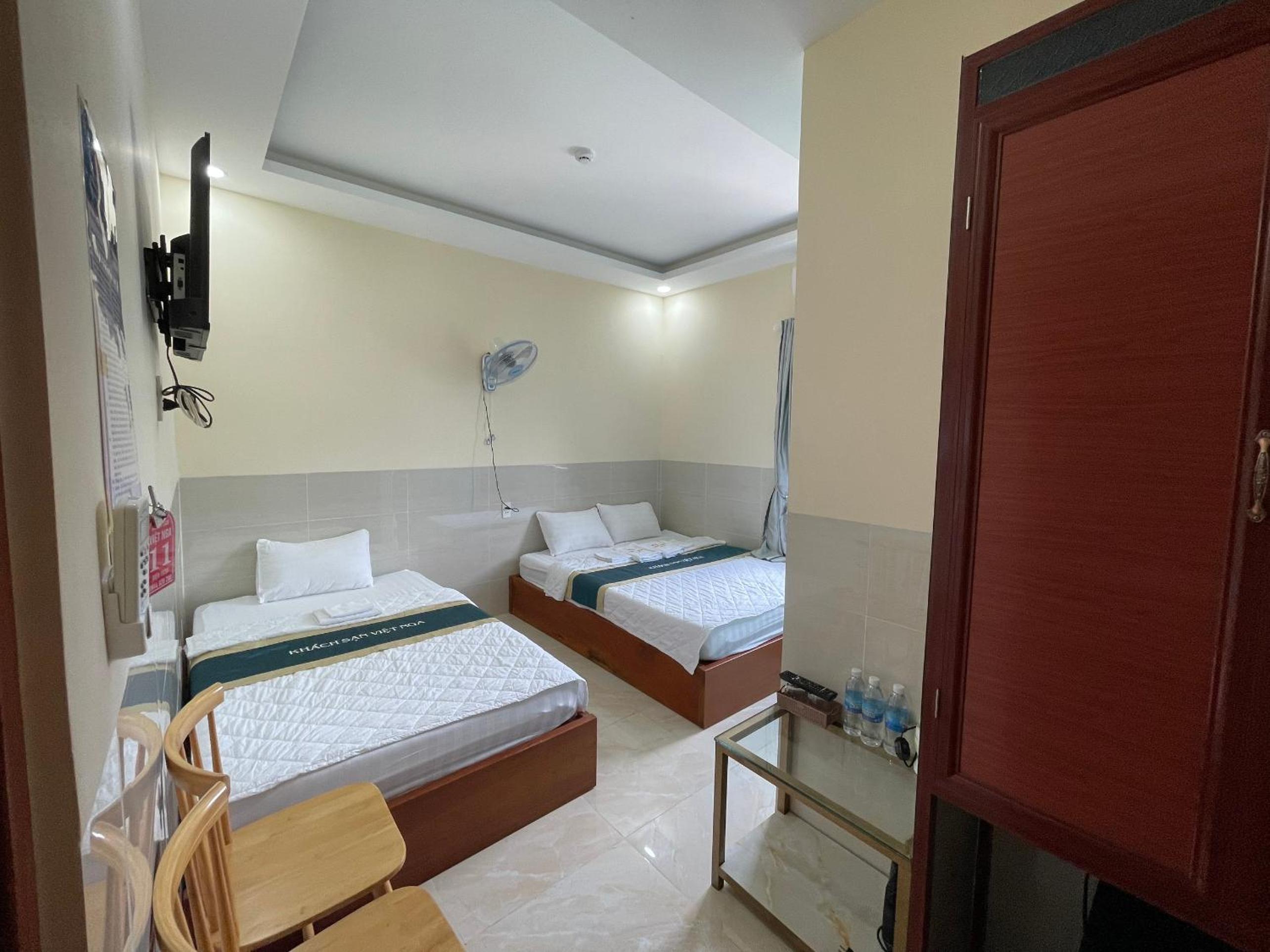Quadruple Room with Mountain View