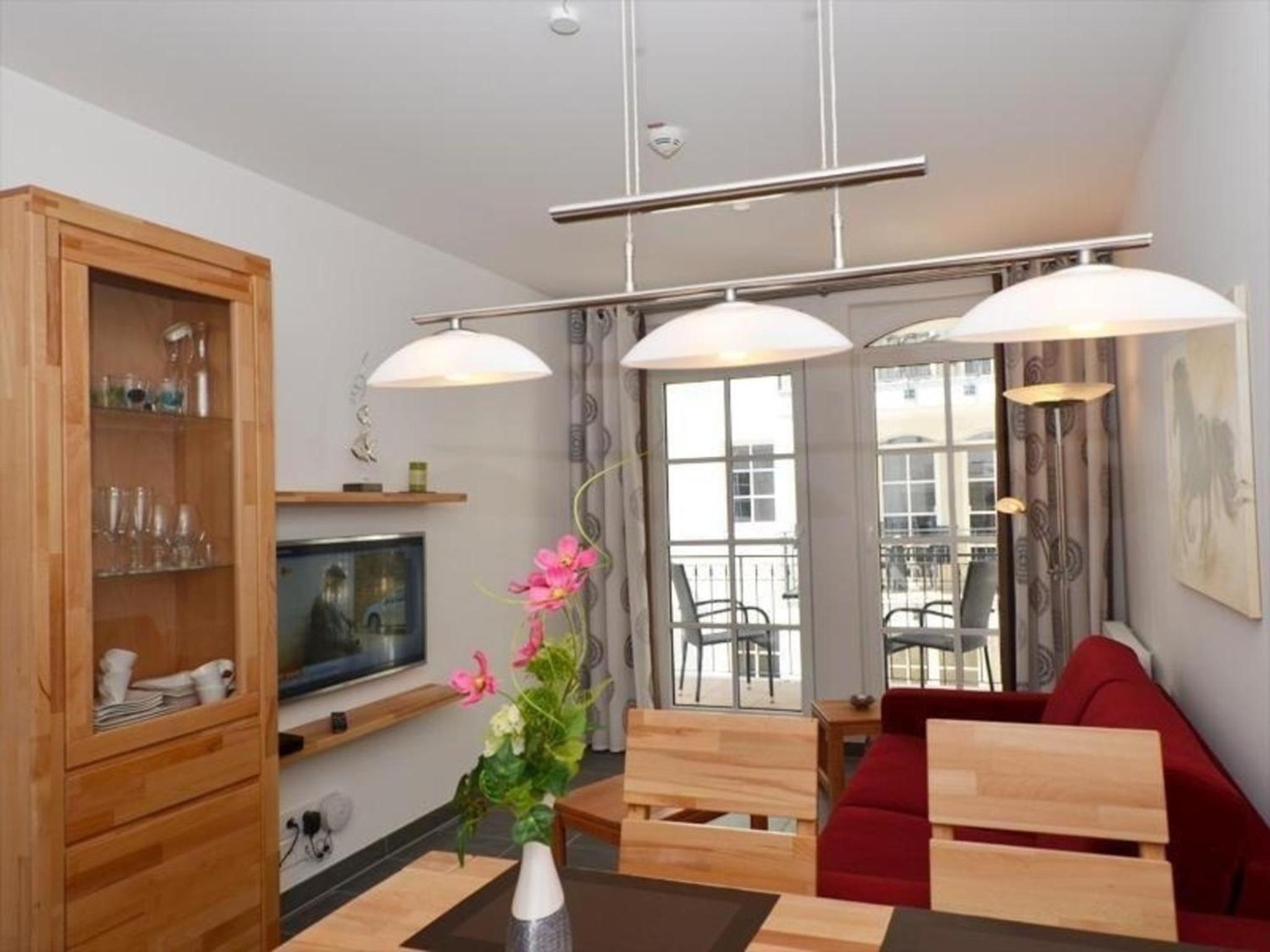 Apartment photo 2