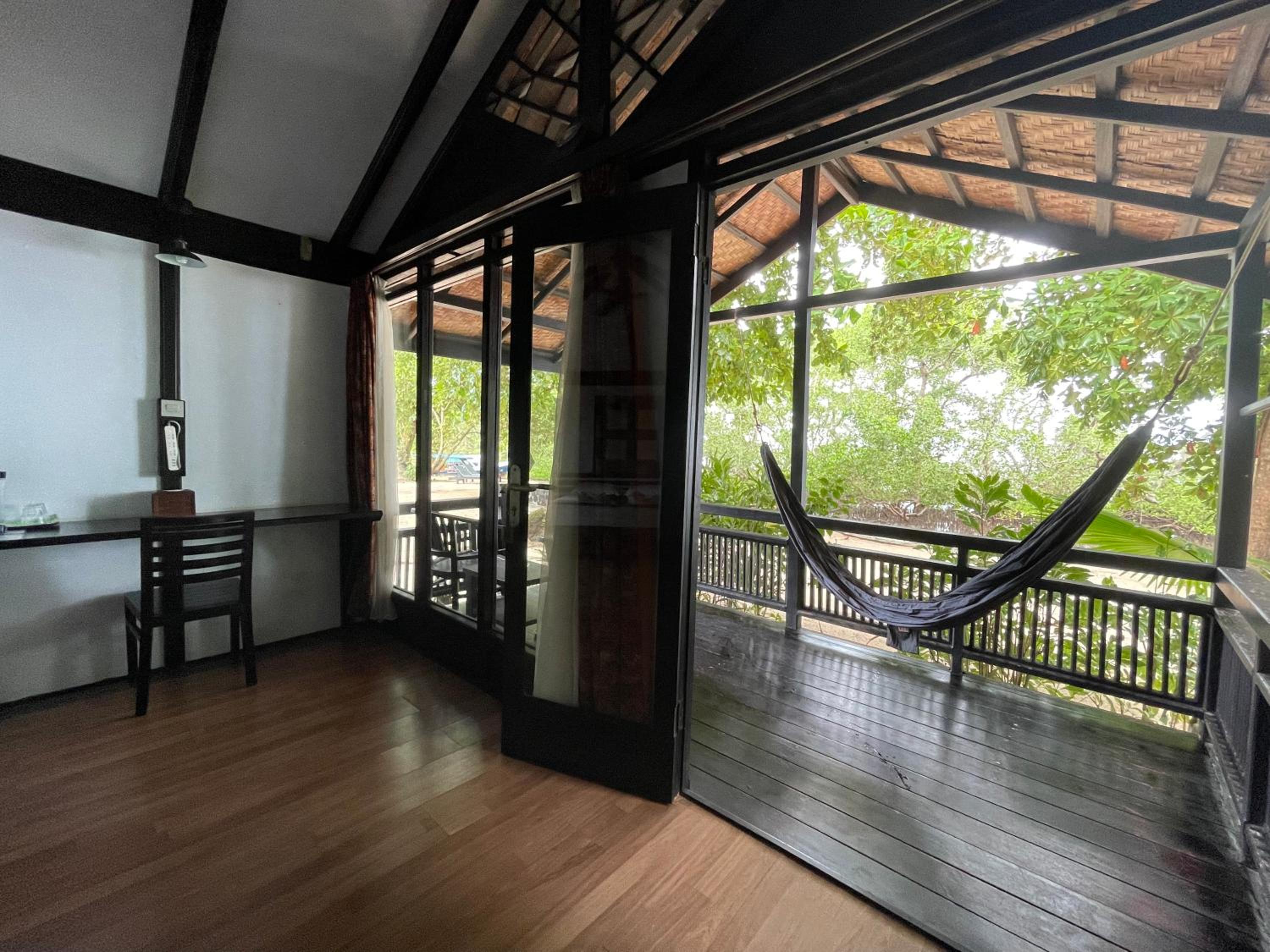 Seaside Superior Chalet - Photo 6