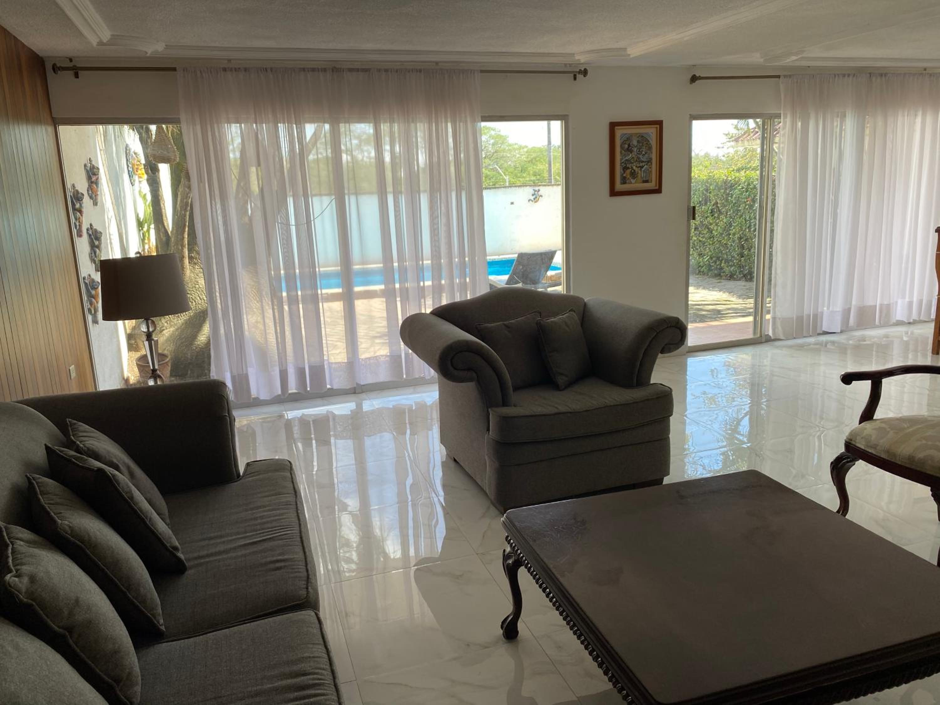 Four-Bedroom House - Photo 3