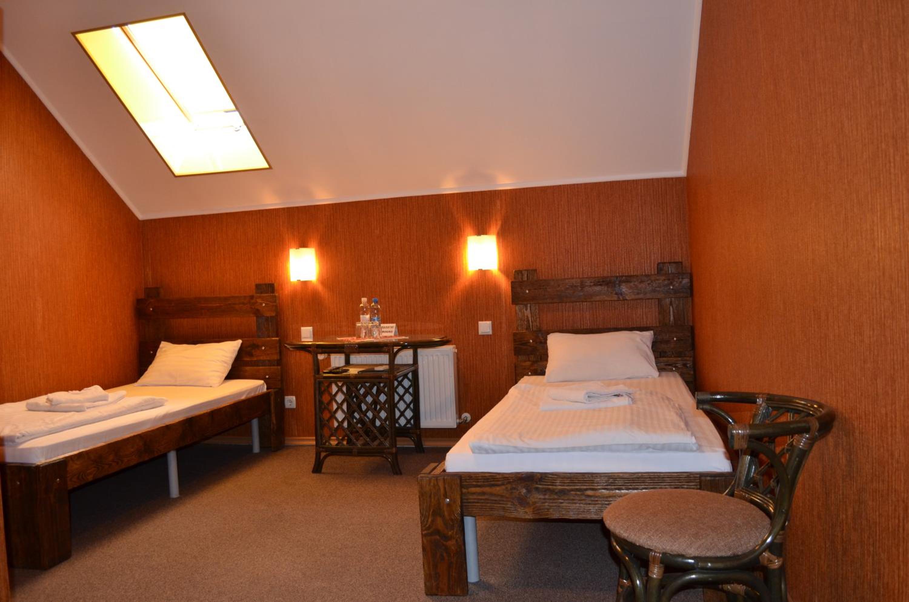 Standard Twin Room photo 1