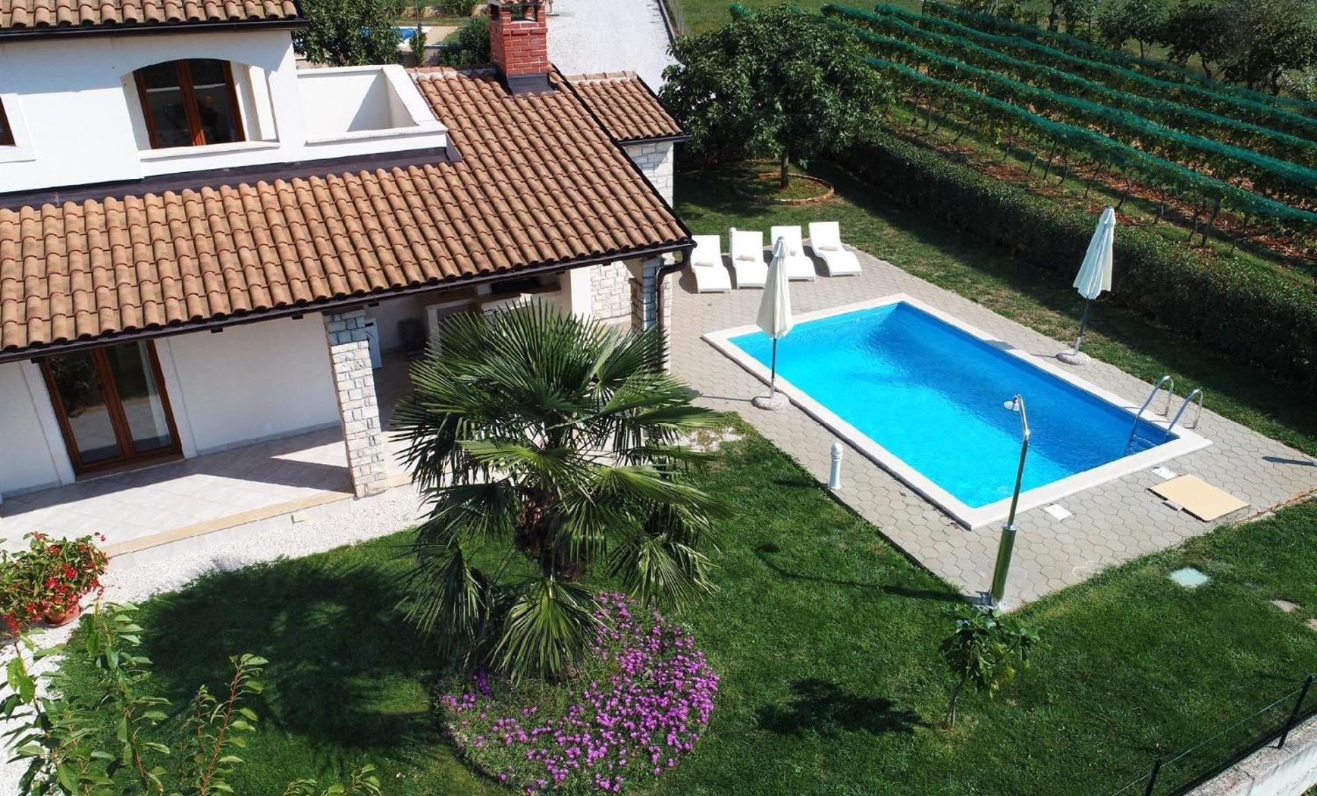 Holiday Home photo 3