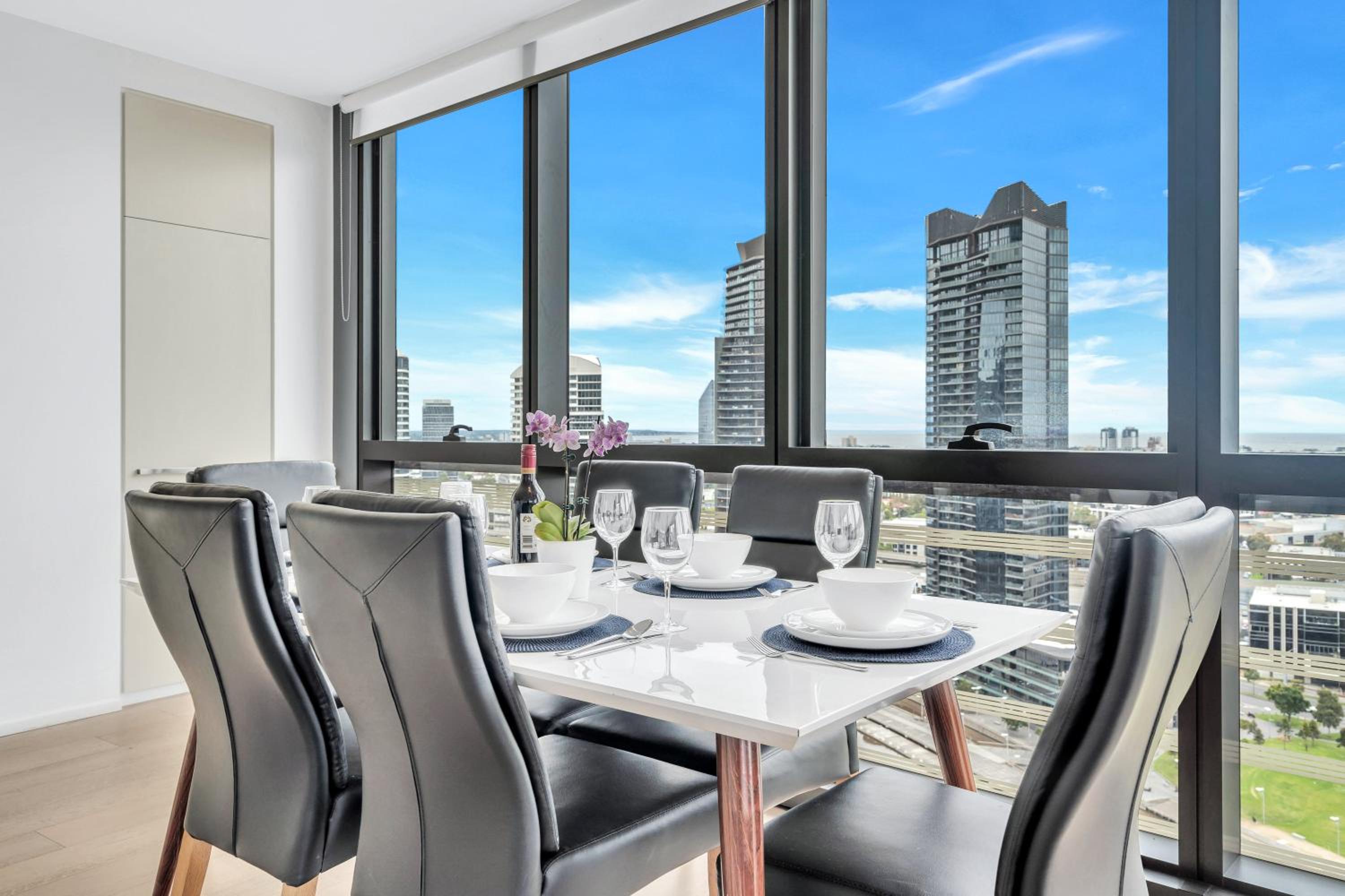 Signature Sub Penthouse Collection - Photo 11