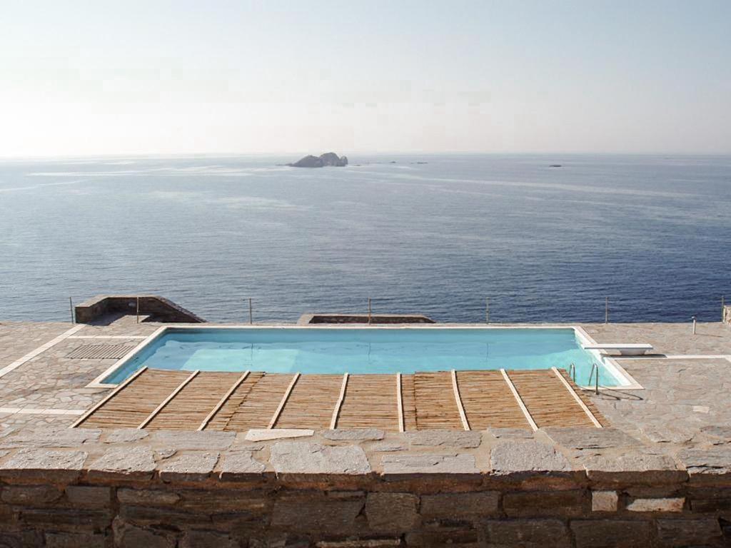 Suite with Private Pool photo 3