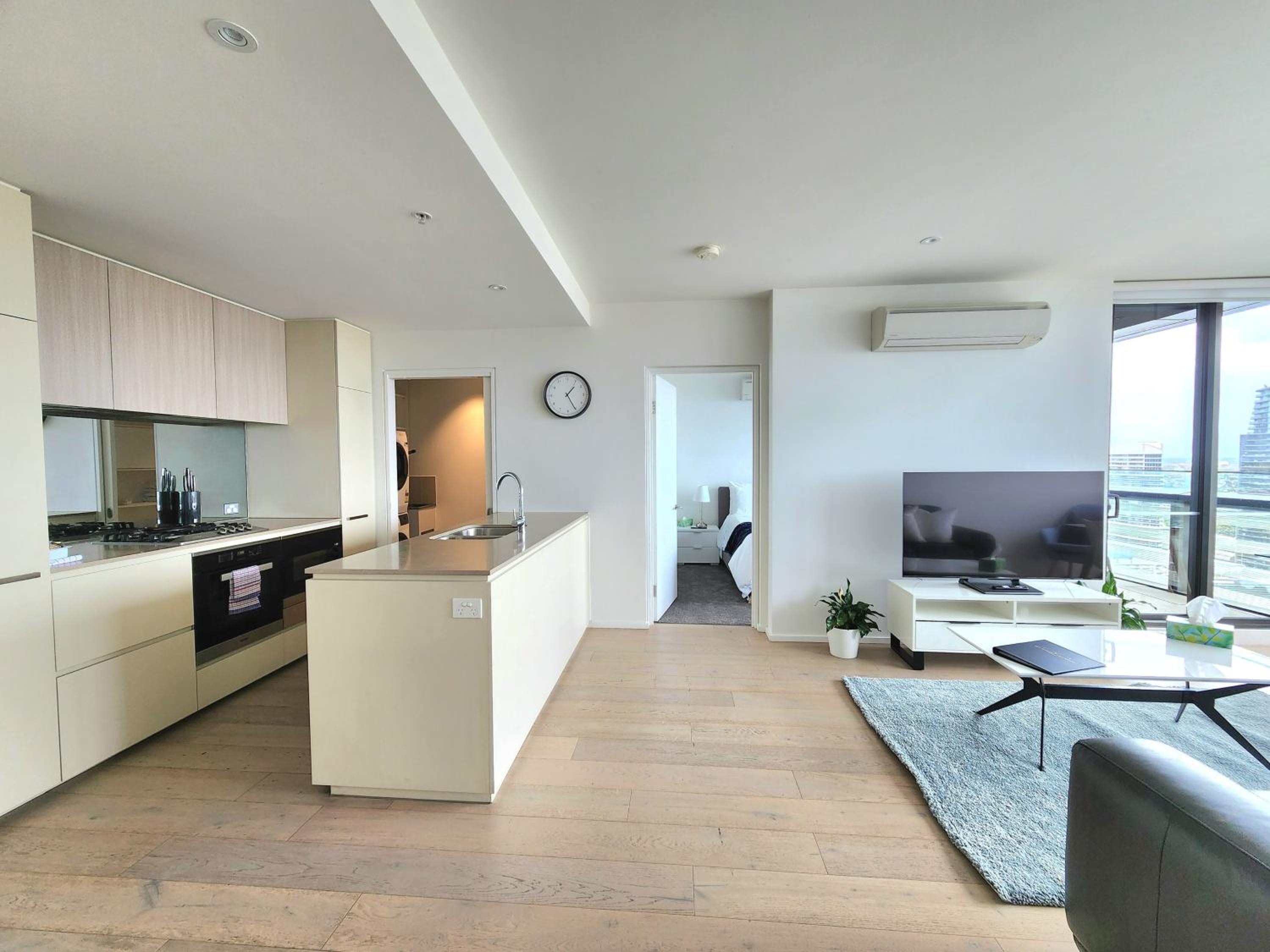 Executive 3 Bedroom Collection - Photo 9