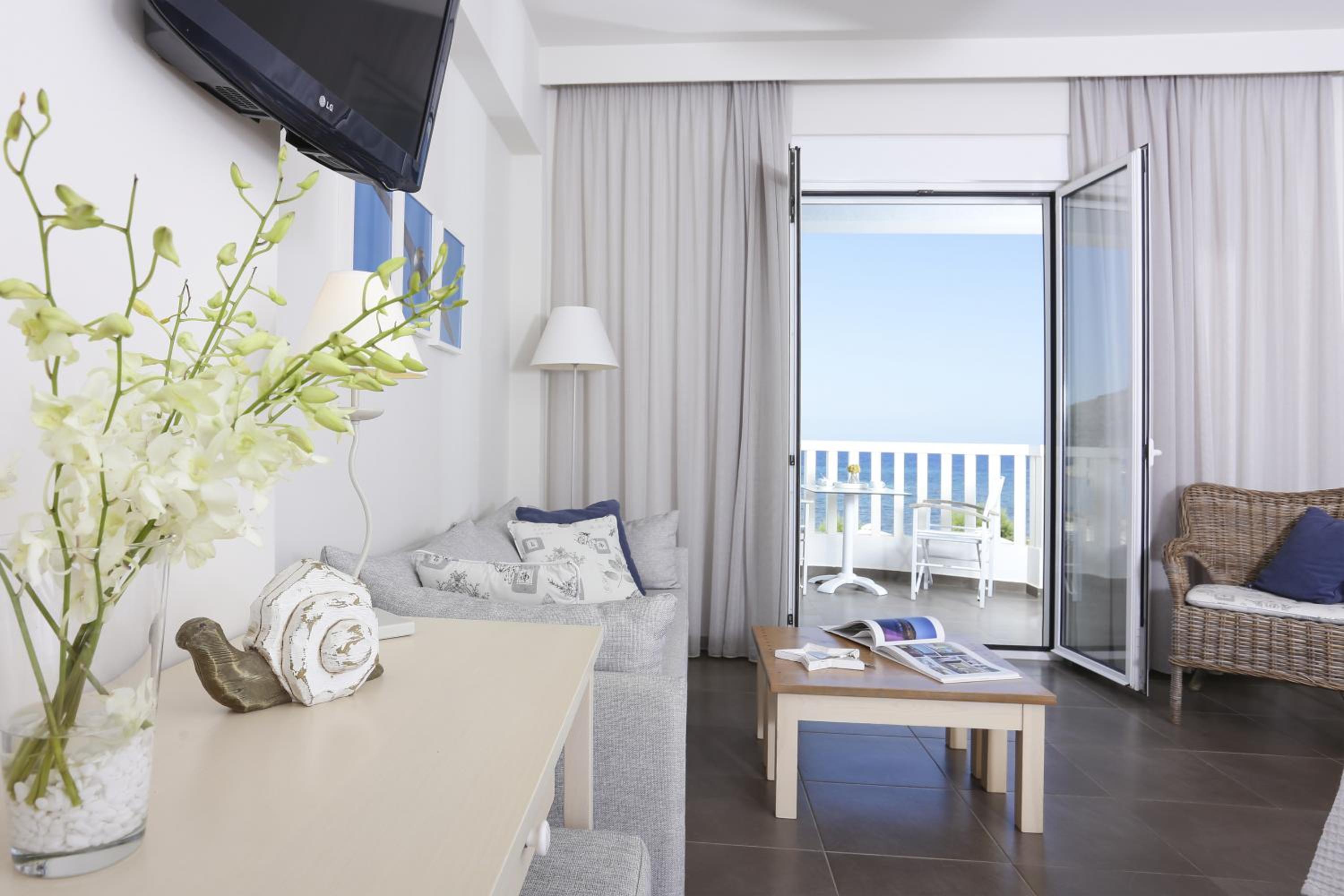 Studio with Sea View - Photo 6
