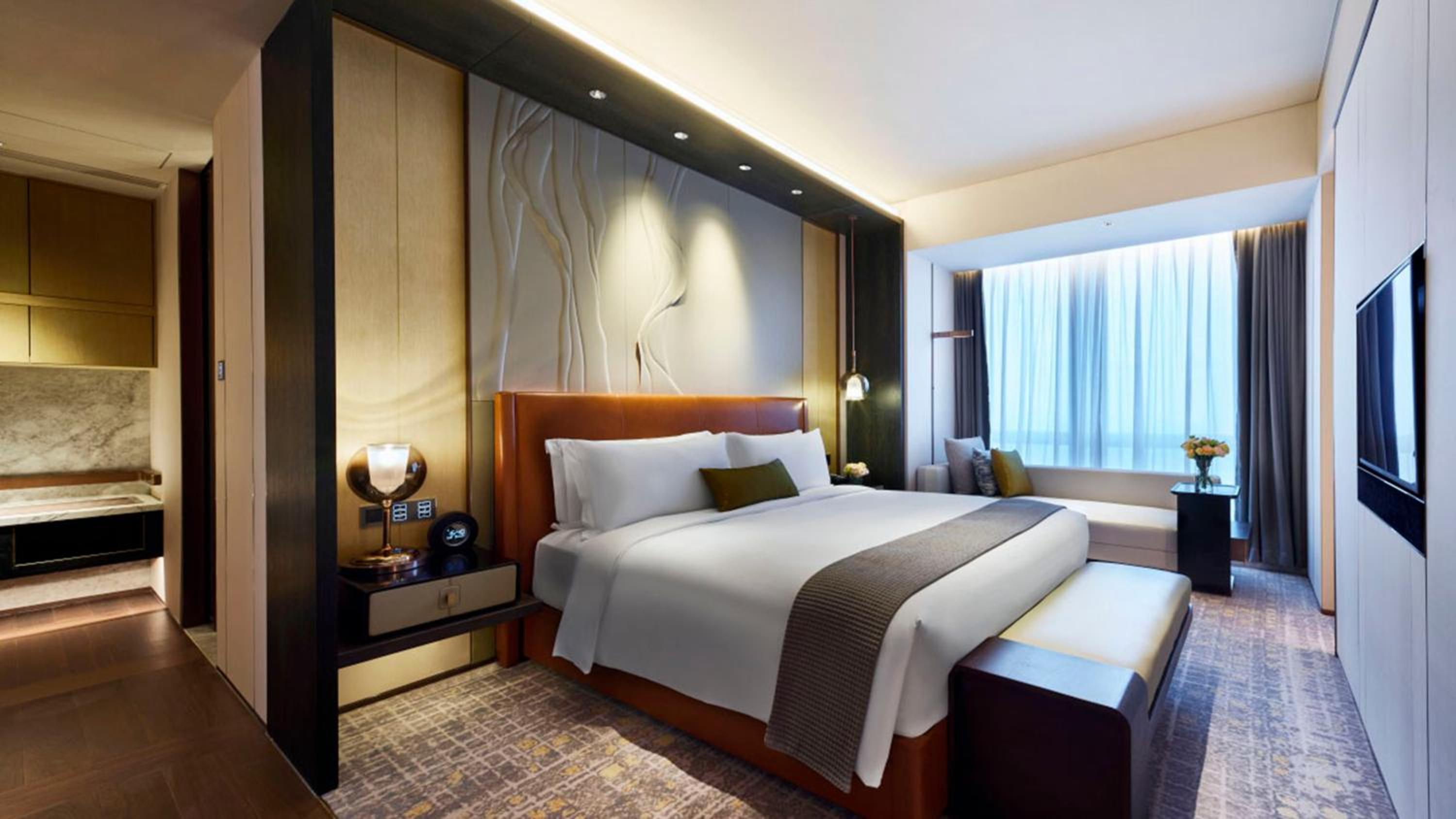 1 King Bed Classic HkZhMo Bdg Sea View - Photo 4