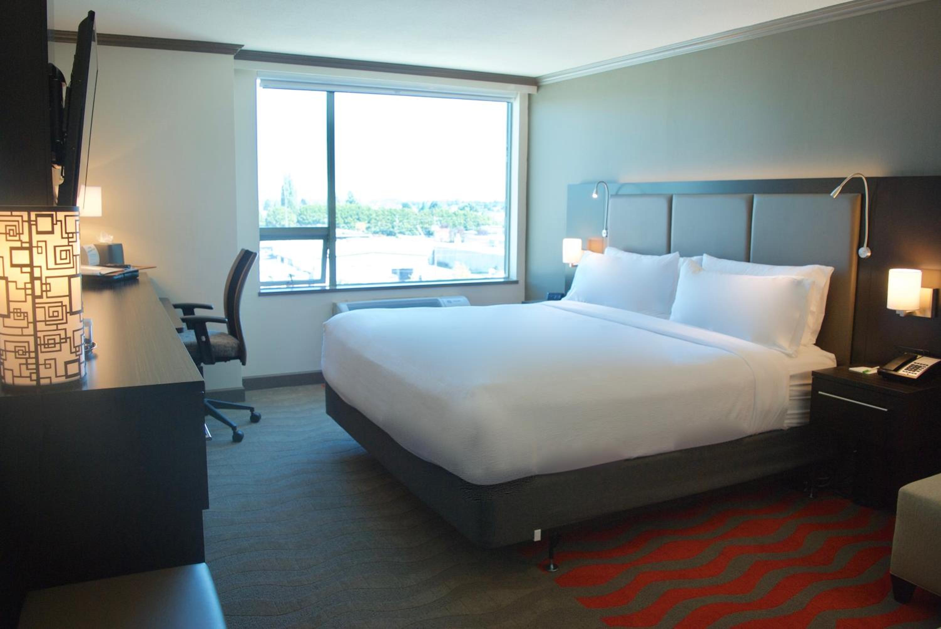Standard King Room - Photo 3