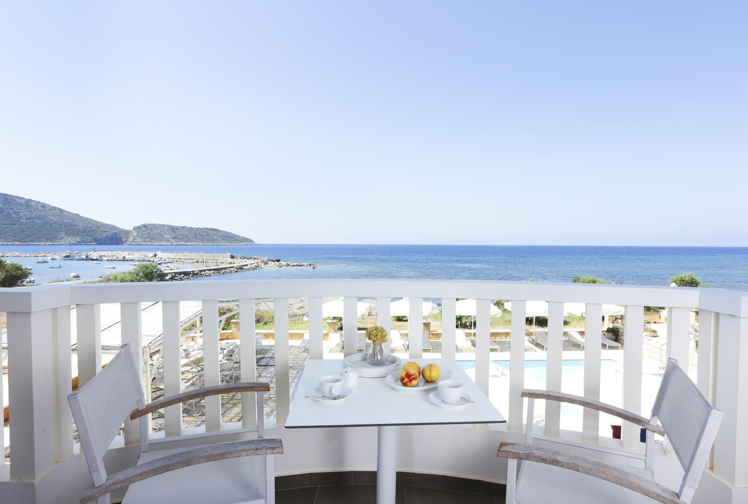 Apartment with Sea View - Photo 14