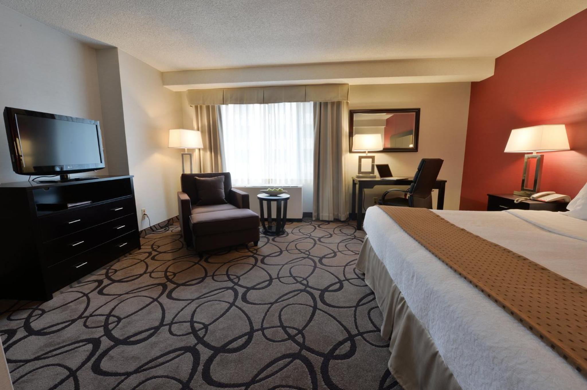 Standard King Room - Photo 1