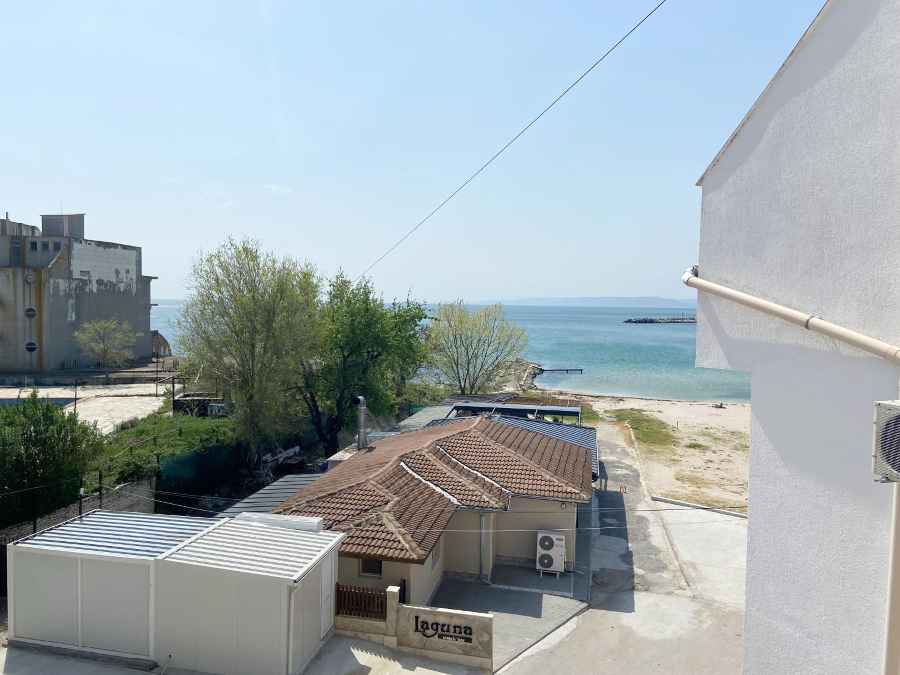 Apartment with Sea View photo 1