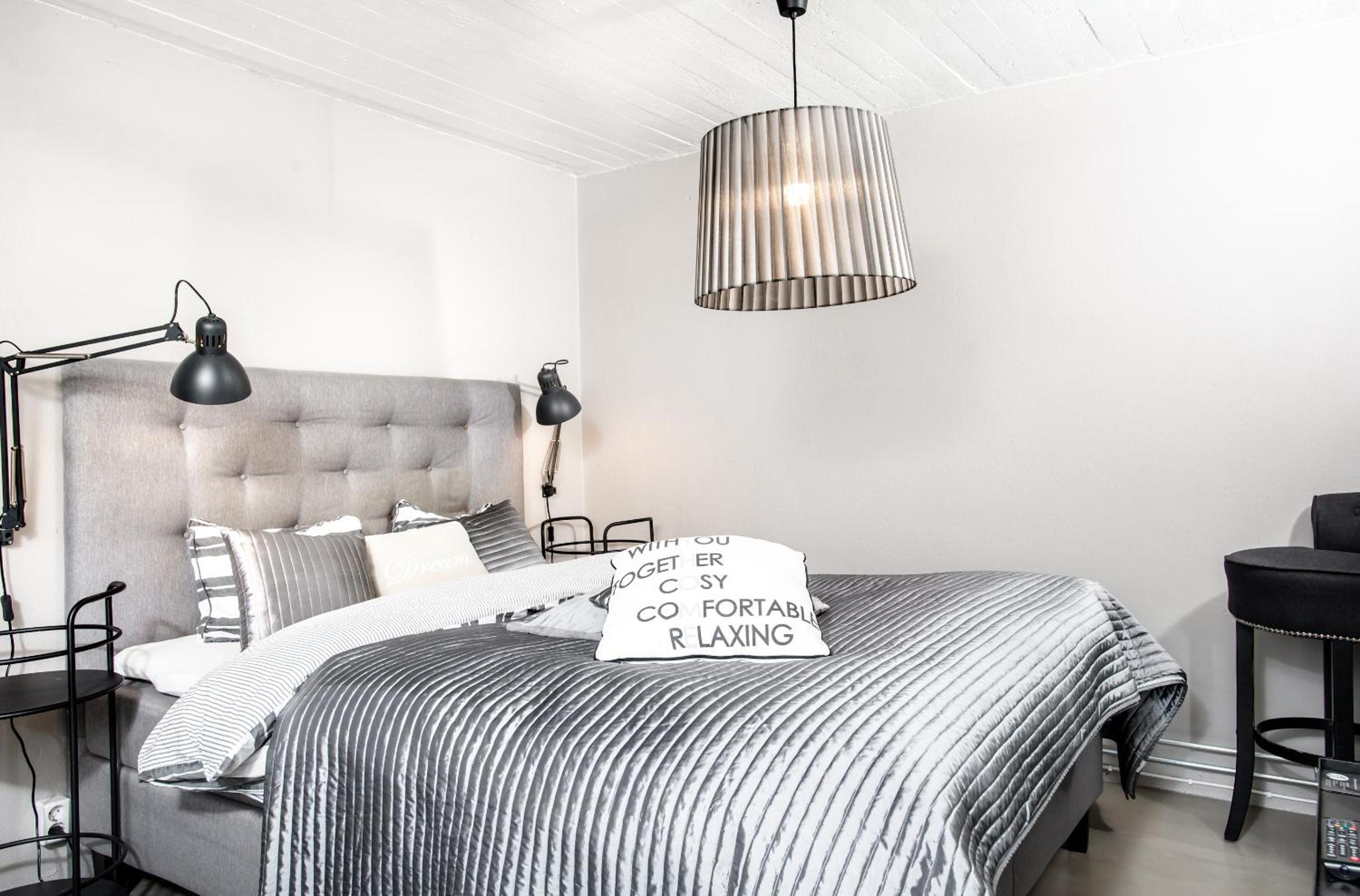 Deluxe Double Room (2 Adults + 1 Child) photo 1