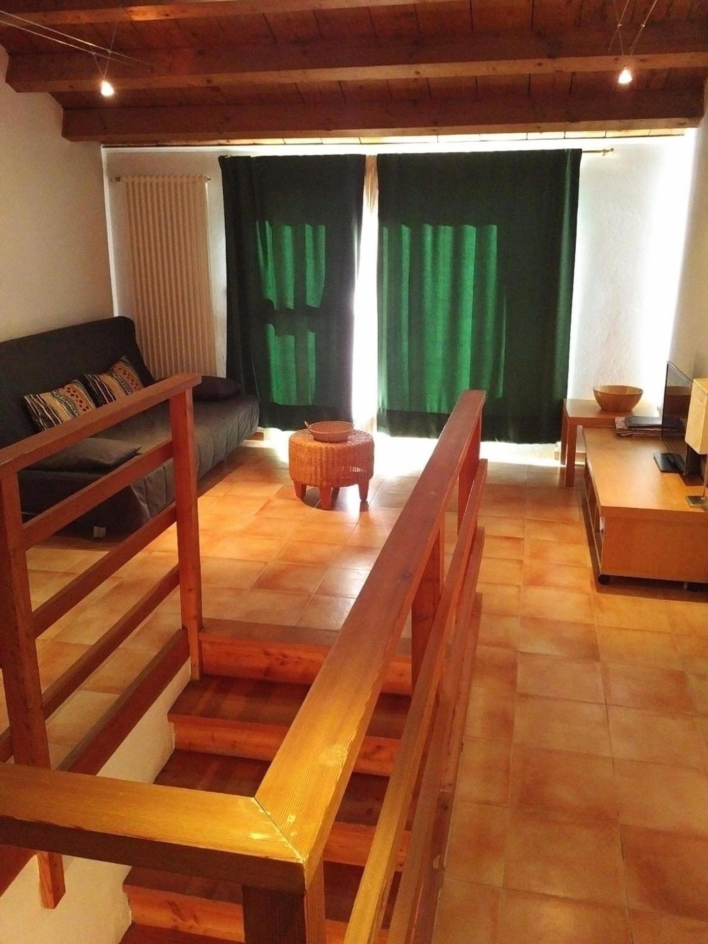 Apartment photo 2